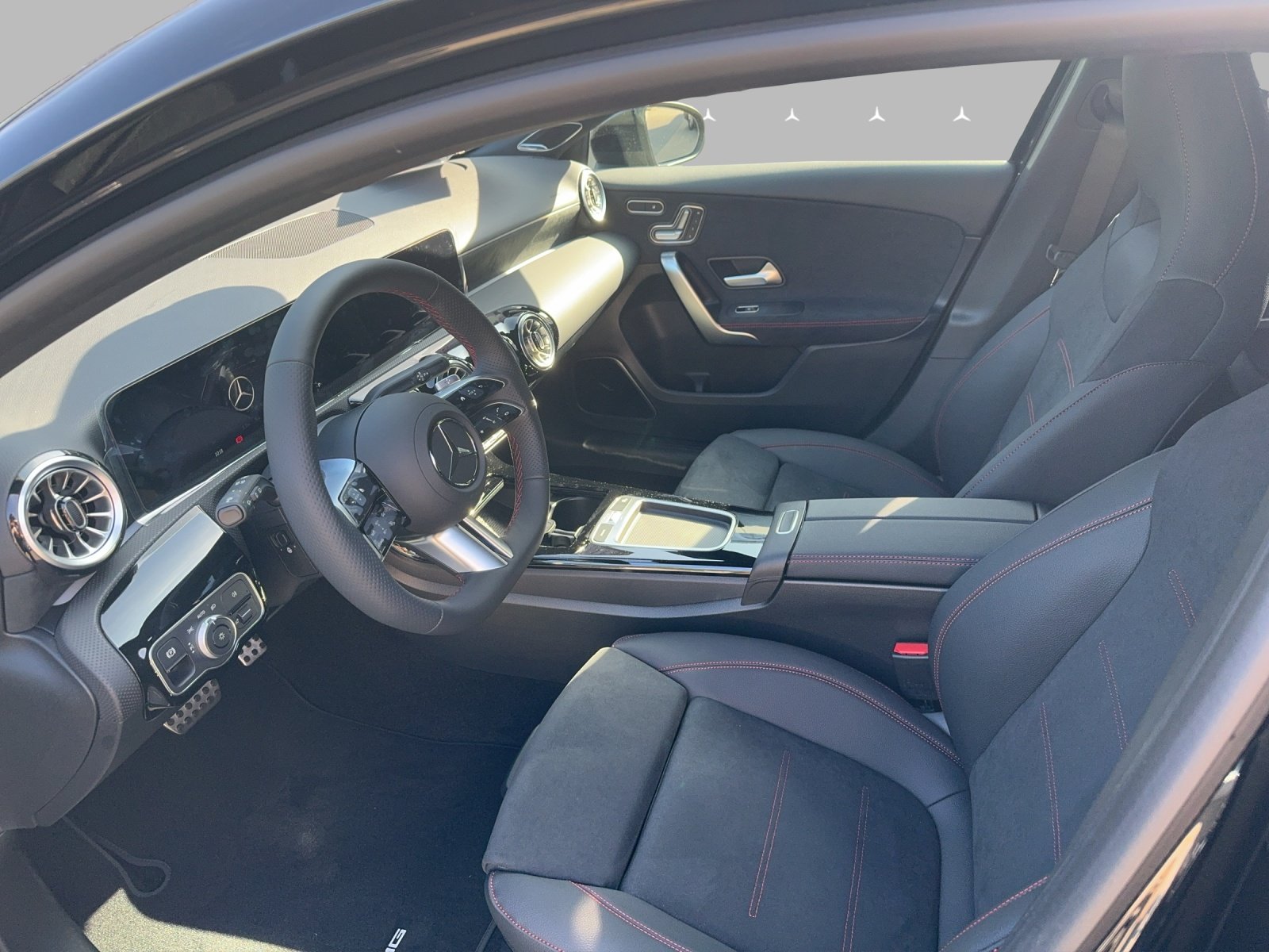 MERCEDES-BENZ A 250 4Matic 8G-DCT, Mild-Hybrid Benzin/Elektro, Vorführwagen, Automatik - 7