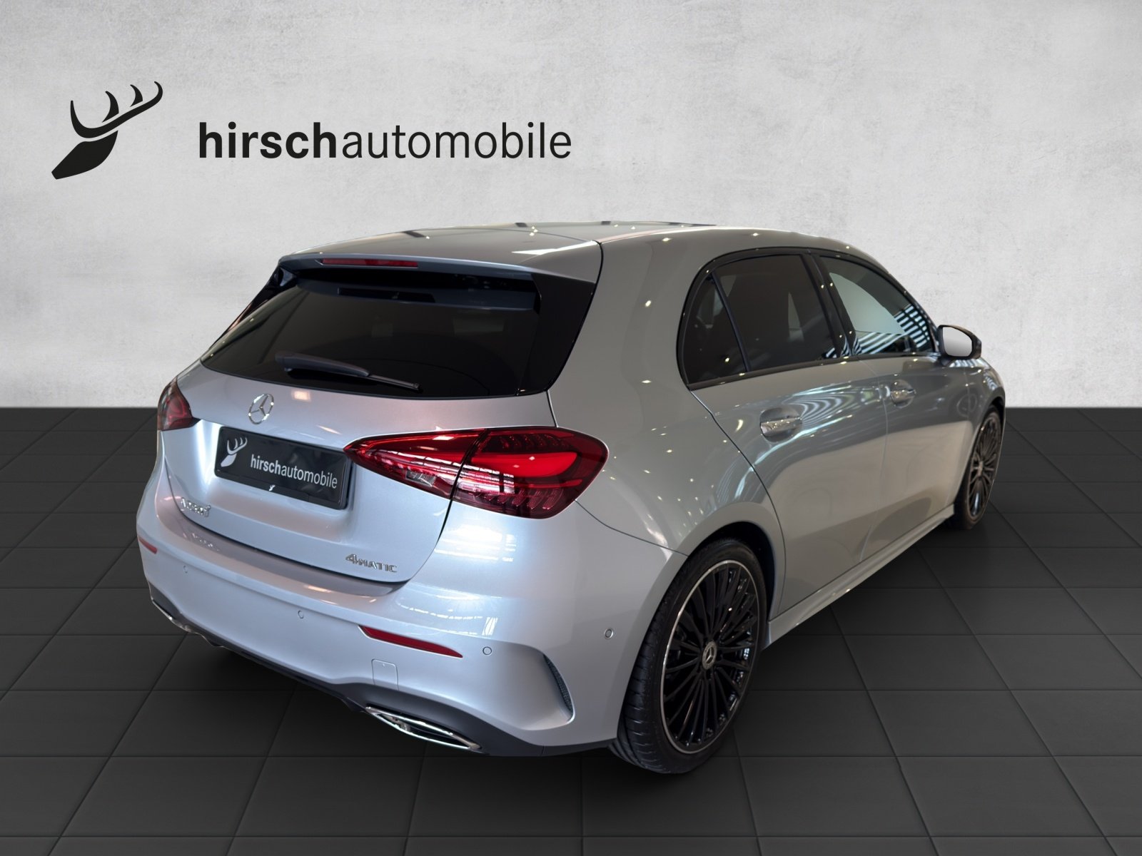 MERCEDES-BENZ A 250 4Matic 8G-DCT, Petrol, Ex-demonstrator, Automatic - 4
