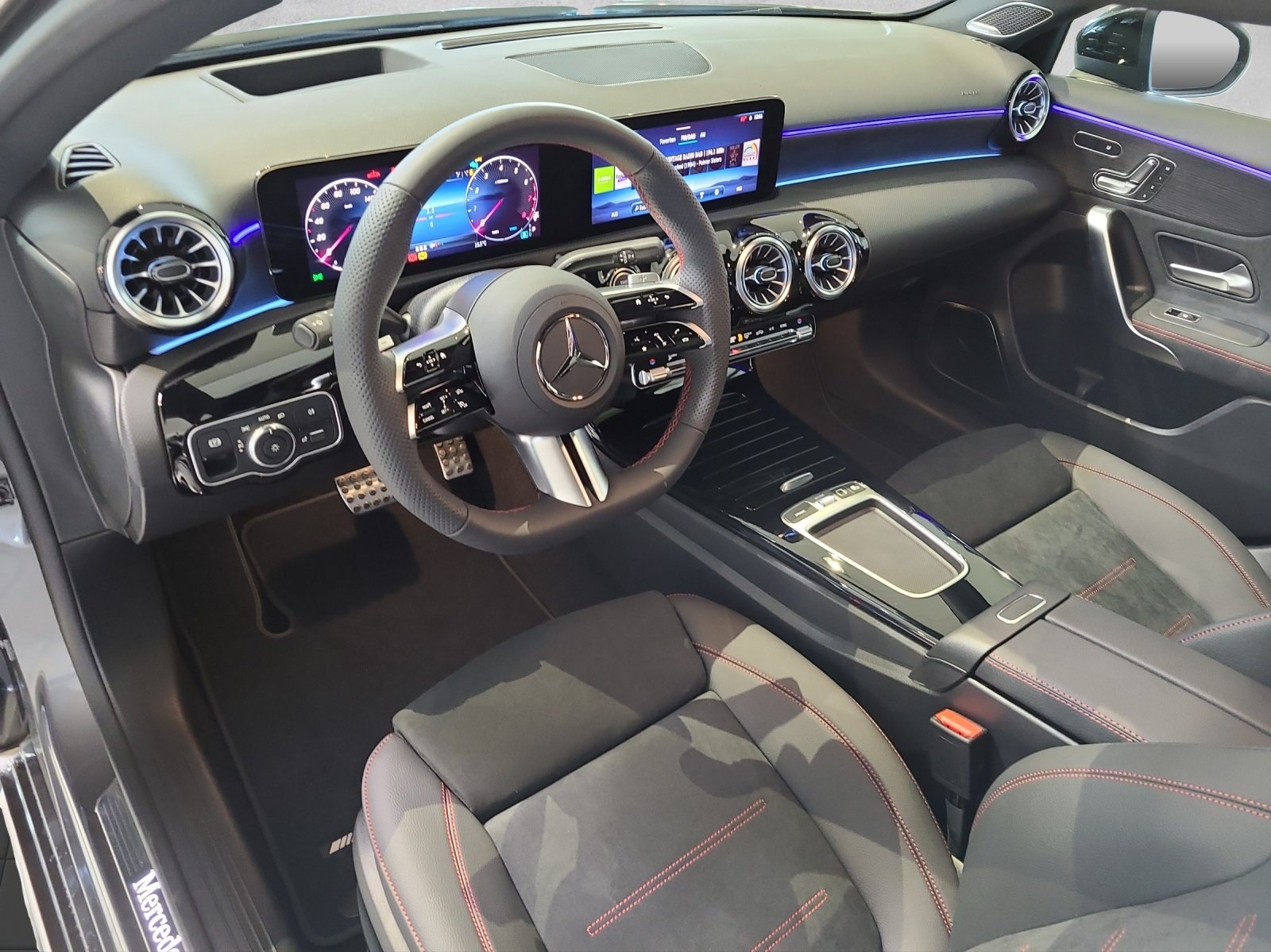 MERCEDES-BENZ A 250 4Matic 8G-DCT, Essence, Voiture de démonstration, Automatique - 7