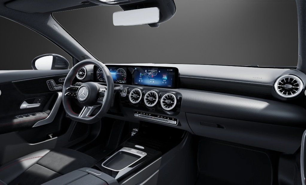 MERCEDES-BENZ A 250 e EQ Star 8G-DCT, Plug-in-Hybrid Petrol/Electric, Ex-demonstrator, Automatic - 7