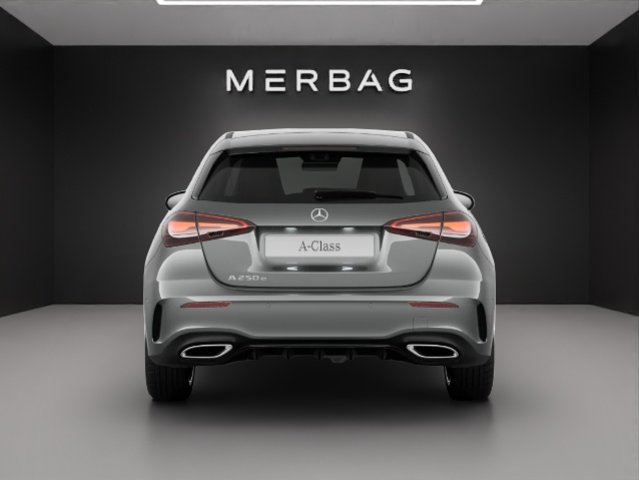 MERCEDES-BENZ A 250 e EQ Star 8G-DCT, Plug-in-Hybrid Benzina/Elettrica, Auto dimostrativa, Automatico - 4