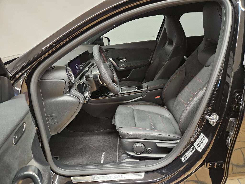 MERCEDES-BENZ A 250 e AMG Line EQ Star, Plug-in-Hybrid Benzina/Elettrica, Auto dimostrativa, Automatico - 5