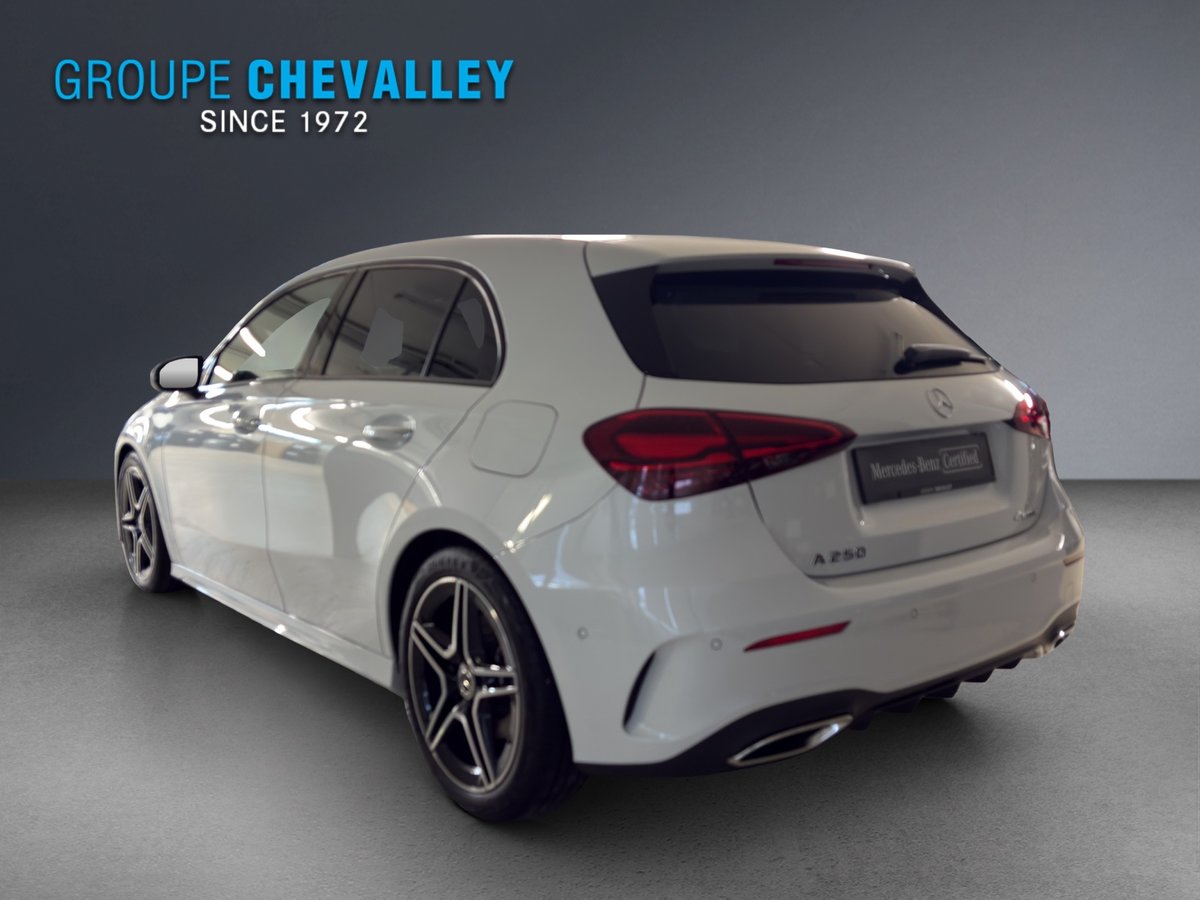 MERCEDES-BENZ A 250 AMG Line 4Matic, Benzin, Vorführwagen, Automatik - 4