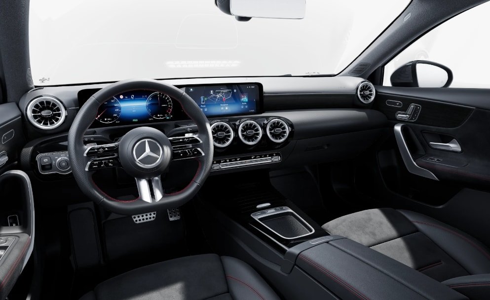 MERCEDES-BENZ A 250 e EQ Star 8G-DCT, Plug-in-Hybrid Benzin/Elektro, Vorführwagen, Automatik - 7