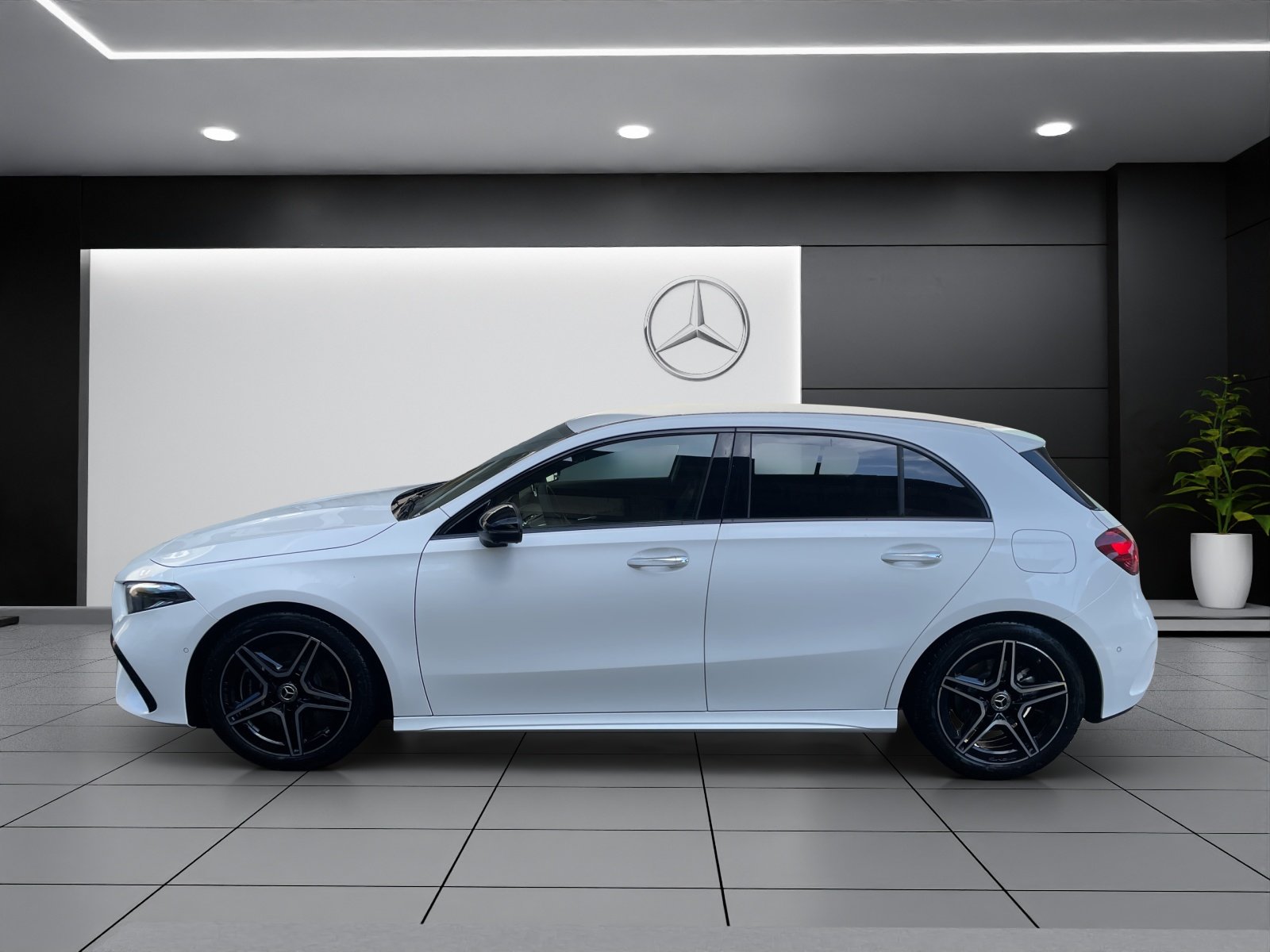 MERCEDES-BENZ A 250 4Matic 8G-DCT, Hybride Leggero Benzina/Elettrica, Auto dimostrativa, Automatico - 3