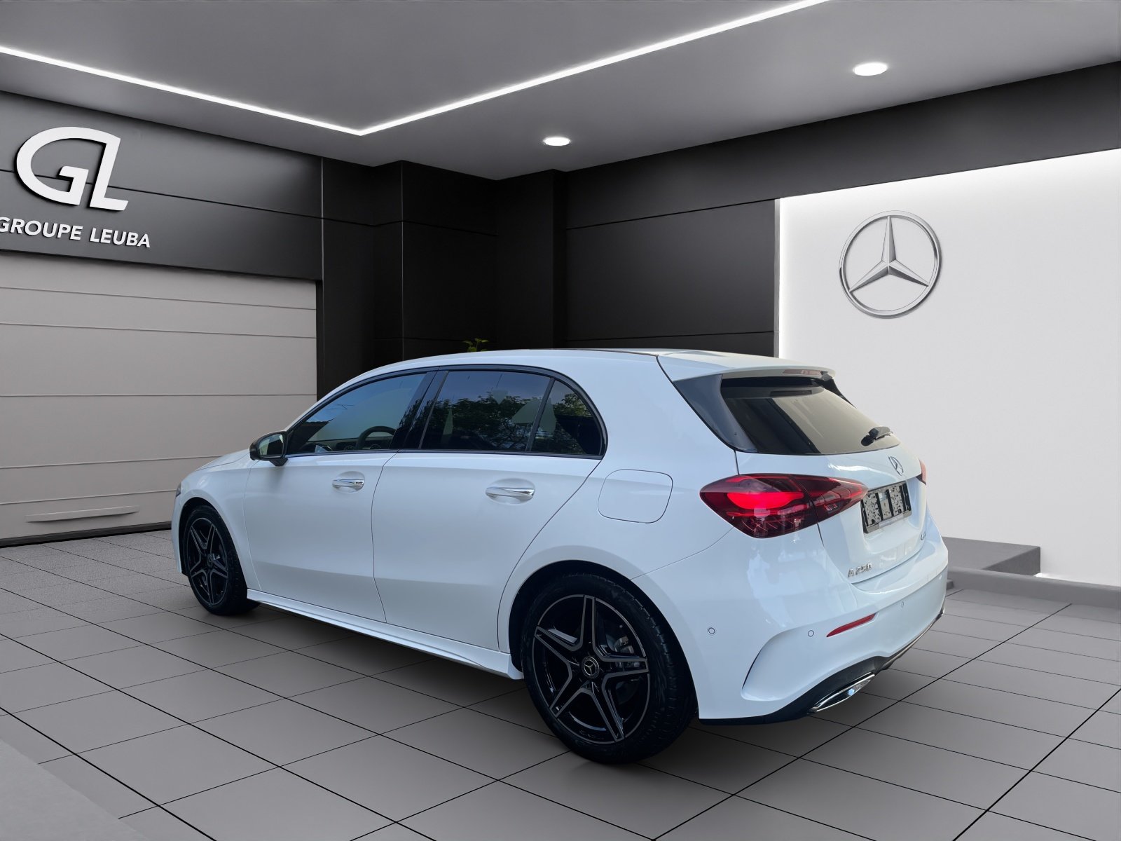 MERCEDES-BENZ A 250 4Matic 8G-DCT, Hybride Leggero Benzina/Elettrica, Auto dimostrativa, Automatico - 4