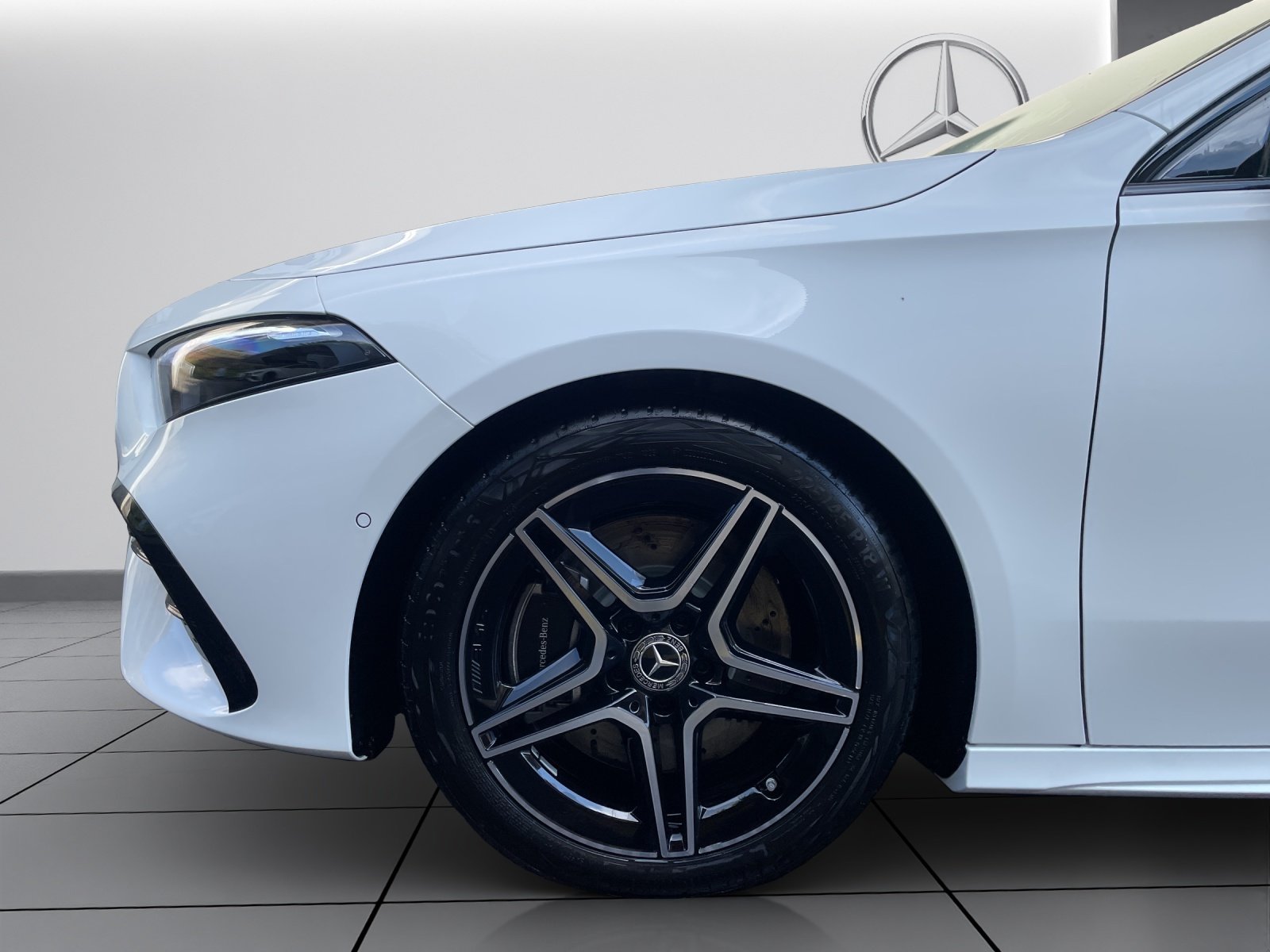 MERCEDES-BENZ A 250 4Matic 8G-DCT, Hybride Leggero Benzina/Elettrica, Auto dimostrativa, Automatico - 7