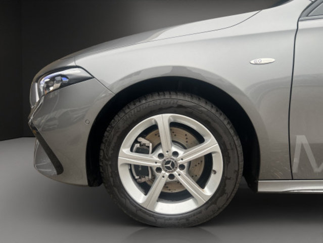 MERCEDES-BENZ A 250 e EQ Star 8G-DCT, Hybride Rechargeable Essence/Électricité, Voiture de démonstration, Automatique - 5