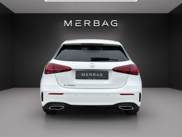 MERCEDES-BENZ A 250 e EQ Star 8G-DCT, Plug-in-Hybrid Petrol/Electric, Ex-demonstrator, Automatic - 5