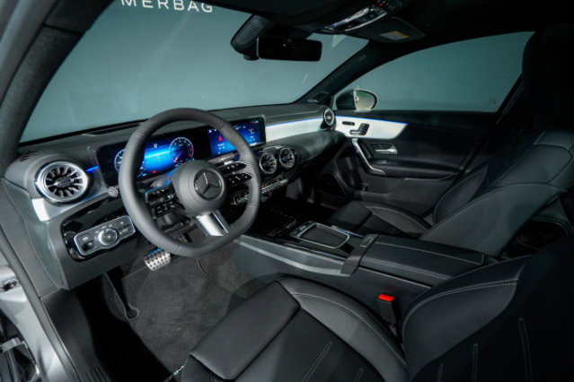 MERCEDES-BENZ A 250 4Matic 8G-DCT, Hybride Léger Essence/Électricité, Voiture de démonstration, Automatique - 6