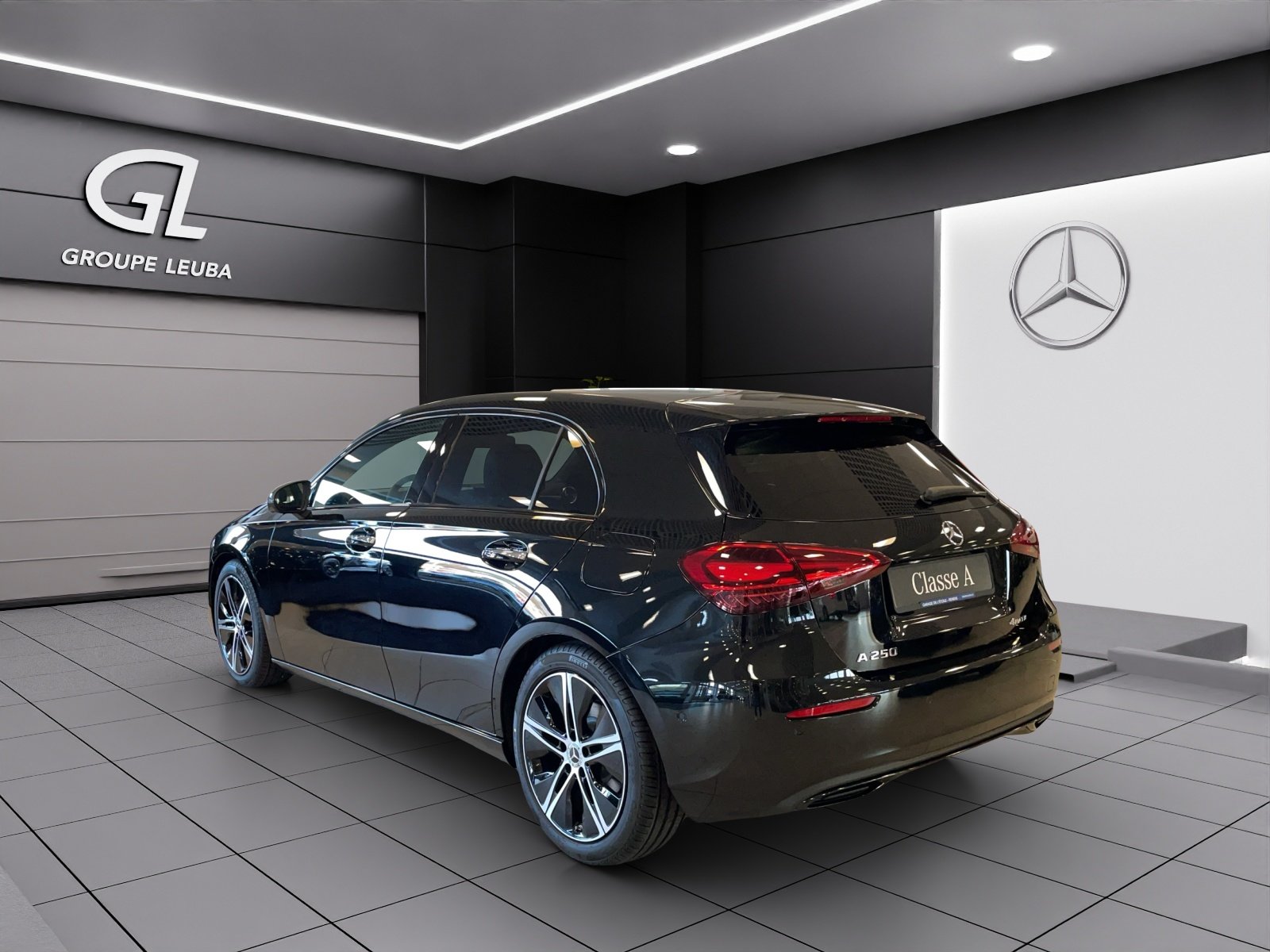 MERCEDES-BENZ A 250 4Matic 8G-DCT, Mild-Hybrid Benzin/Elektro, Vorführwagen, Automatik - 4