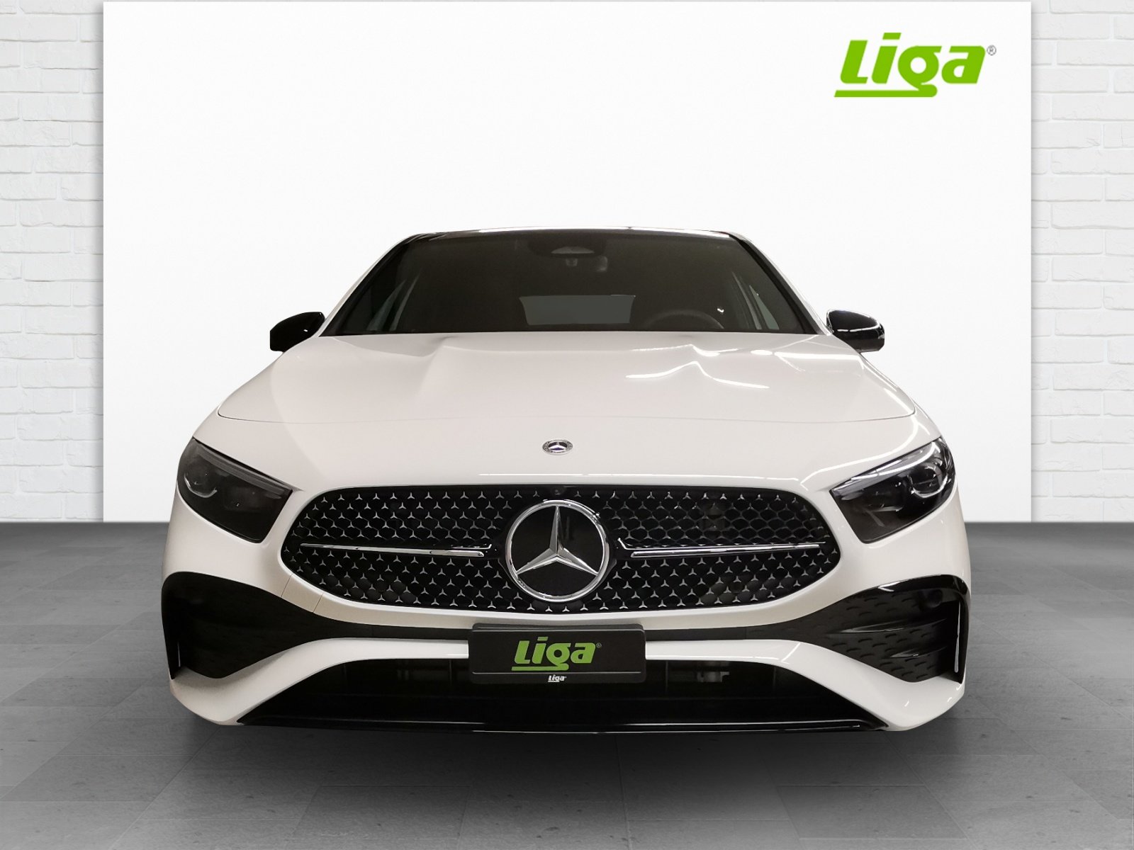 MERCEDES-BENZ A 250 AMG Line 4Matic, Mild-Hybrid Benzin/Elektro, Vorführwagen, Automatik - 2