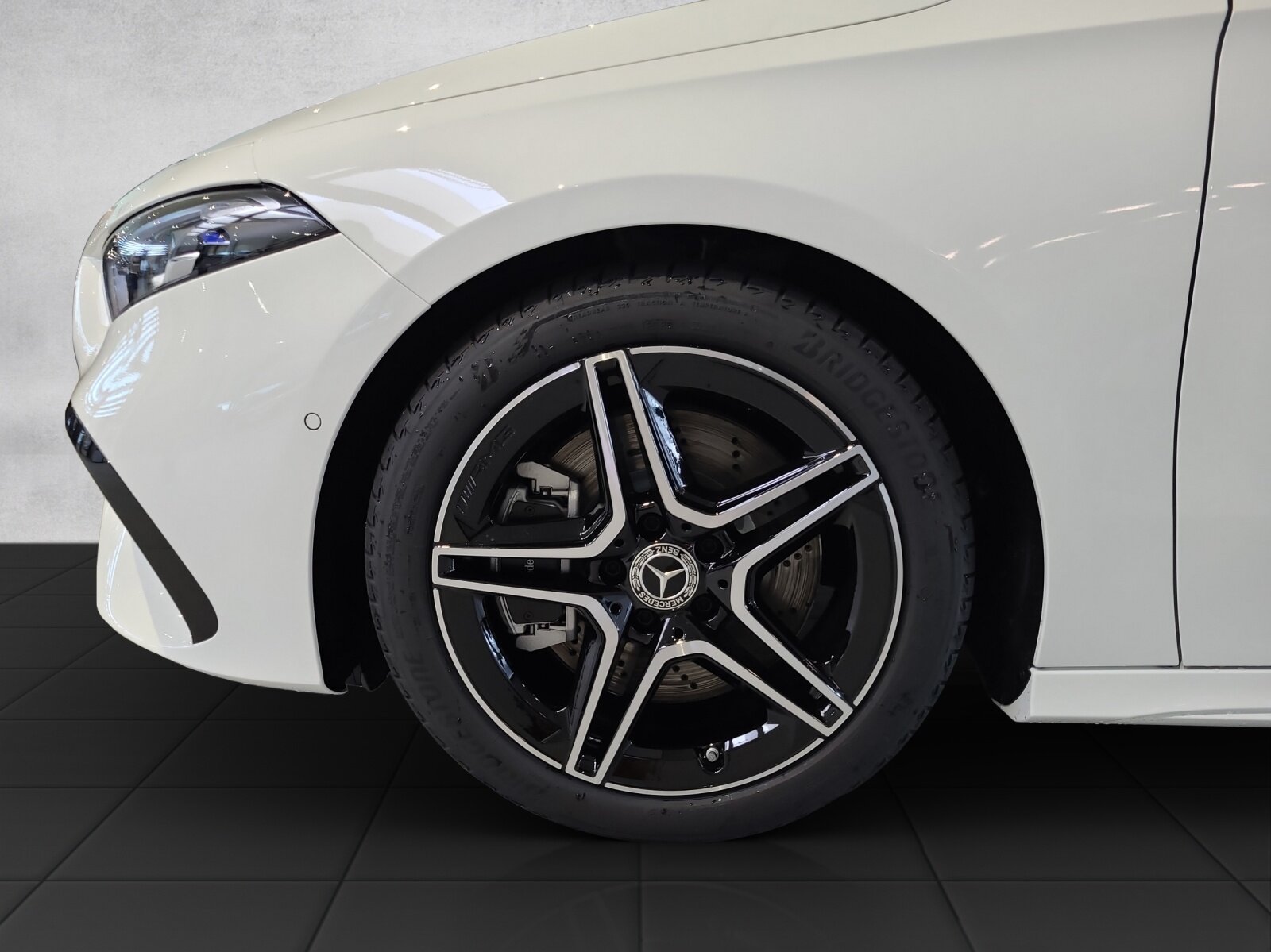 MERCEDES-BENZ A 250 4M AMG W177, Mild-Hybrid Benzin/Elektro, Vorführwagen, Automatik - 2