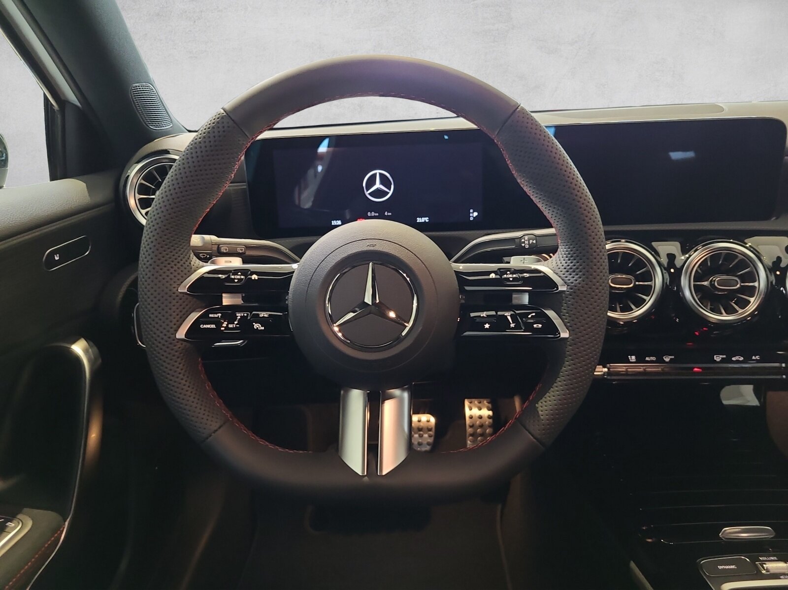 MERCEDES-BENZ A 250 4M AMG W177, Mild-Hybrid Benzin/Elektro, Vorführwagen, Automatik - 5