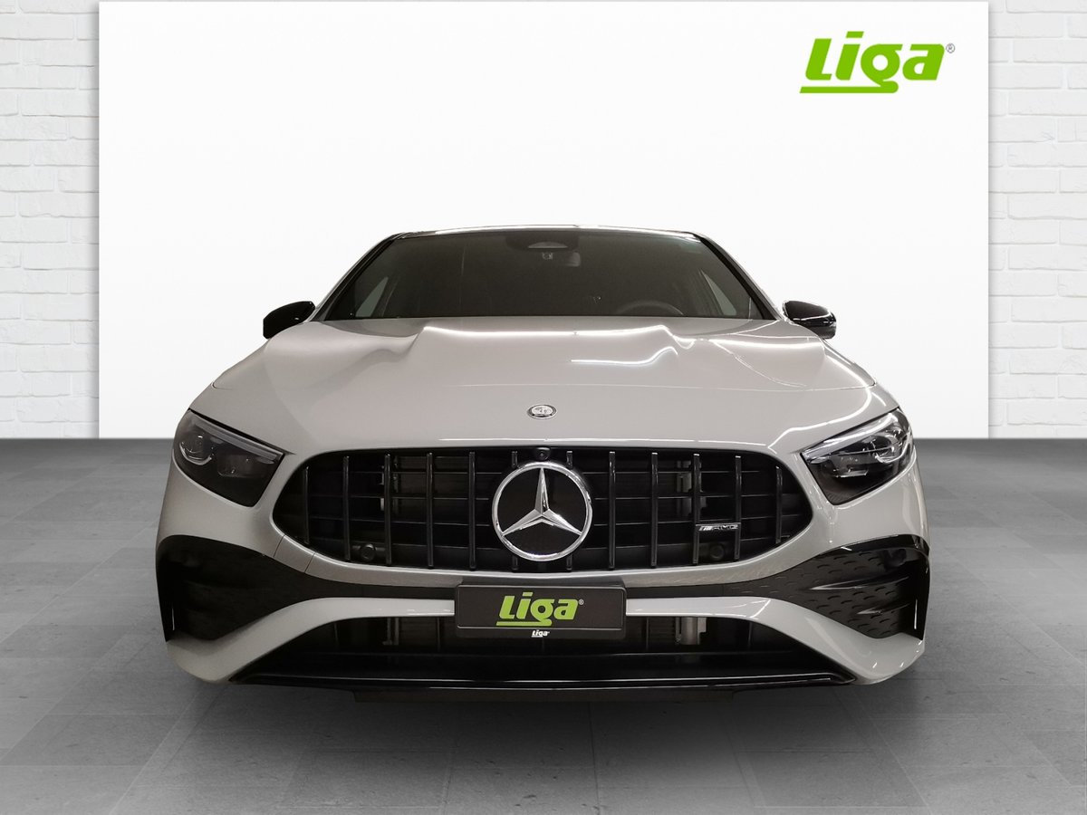 MERCEDES-BENZ AMG A 35 4Matic, Mild-Hybrid Petrol/Electric, New car, Automatic - 3