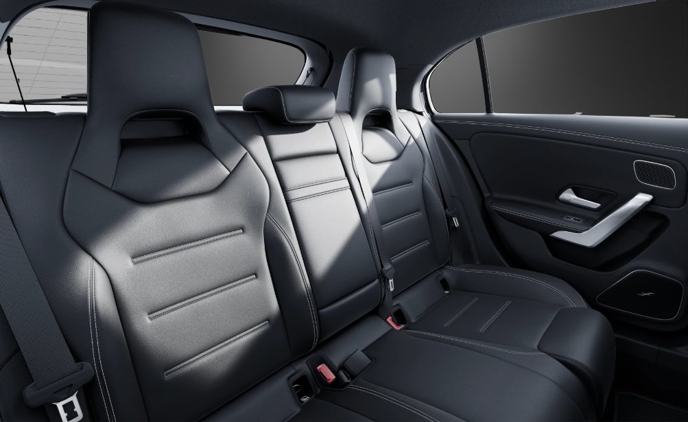 MERCEDES-BENZ A AMG 35 4Matic 8G-DCT, Essence, Voiture nouvelle, Automatique - 6