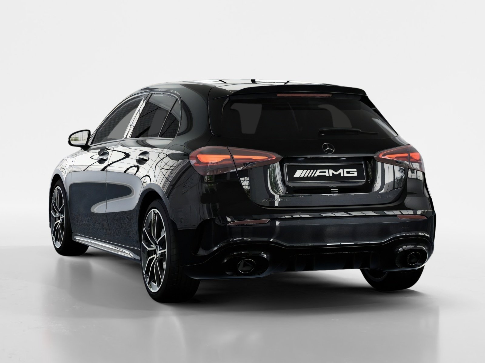 MERCEDES-BENZ A 35 AMG 4MATIC, Mild-Hybrid Petrol/Electric, New car, Automatic - 4