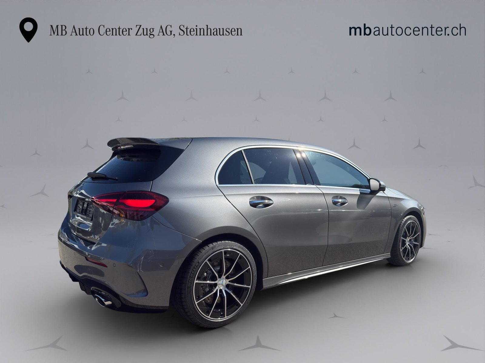 MERCEDES-BENZ A 35 AMG 4matic, Mild-Hybrid Petrol/Electric, New car, Automatic - 4