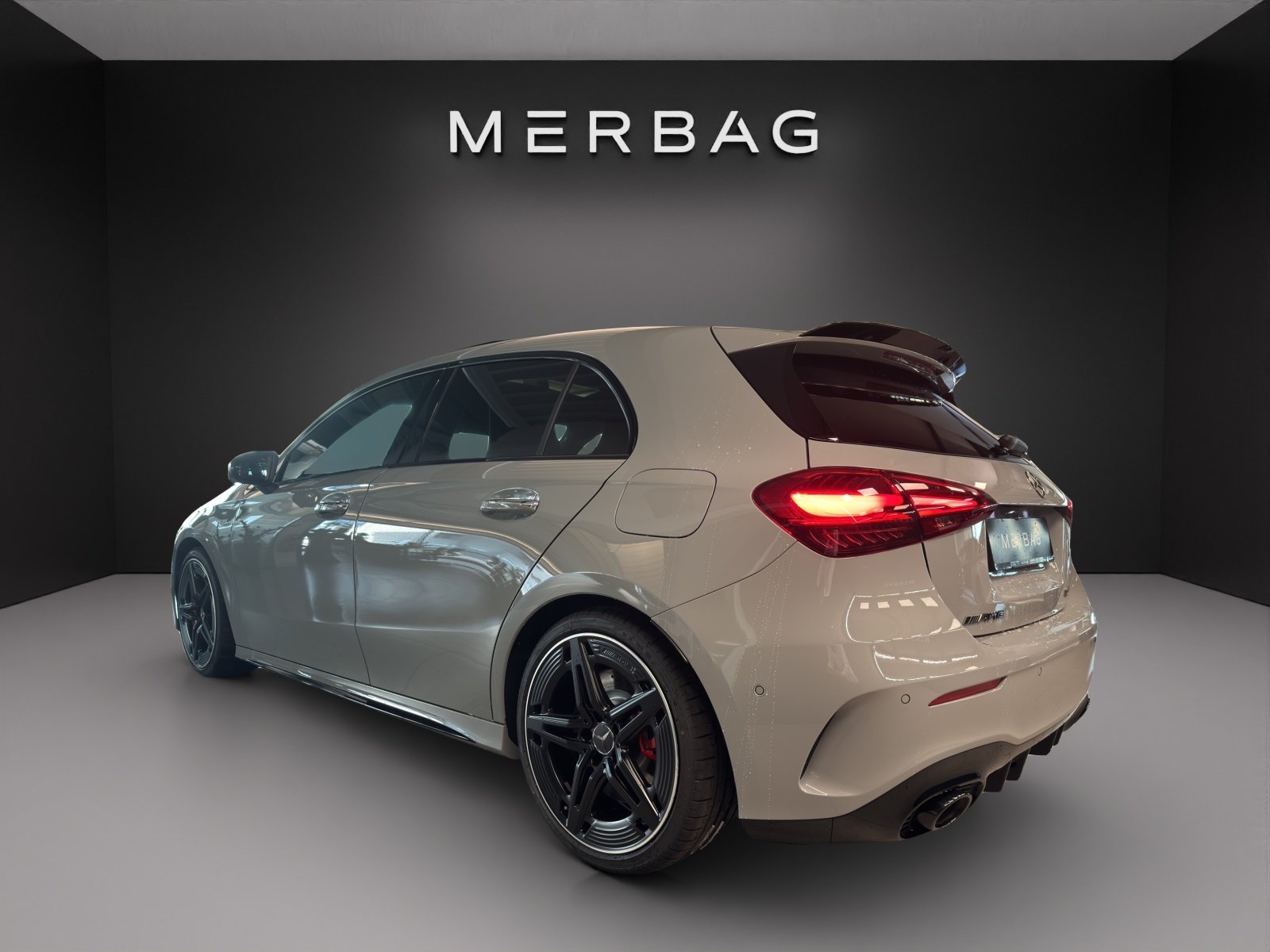 MERCEDES-BENZ A AMG 35 4Matic 8G-DCT, Benzin, Neuwagen, Automatik - 4
