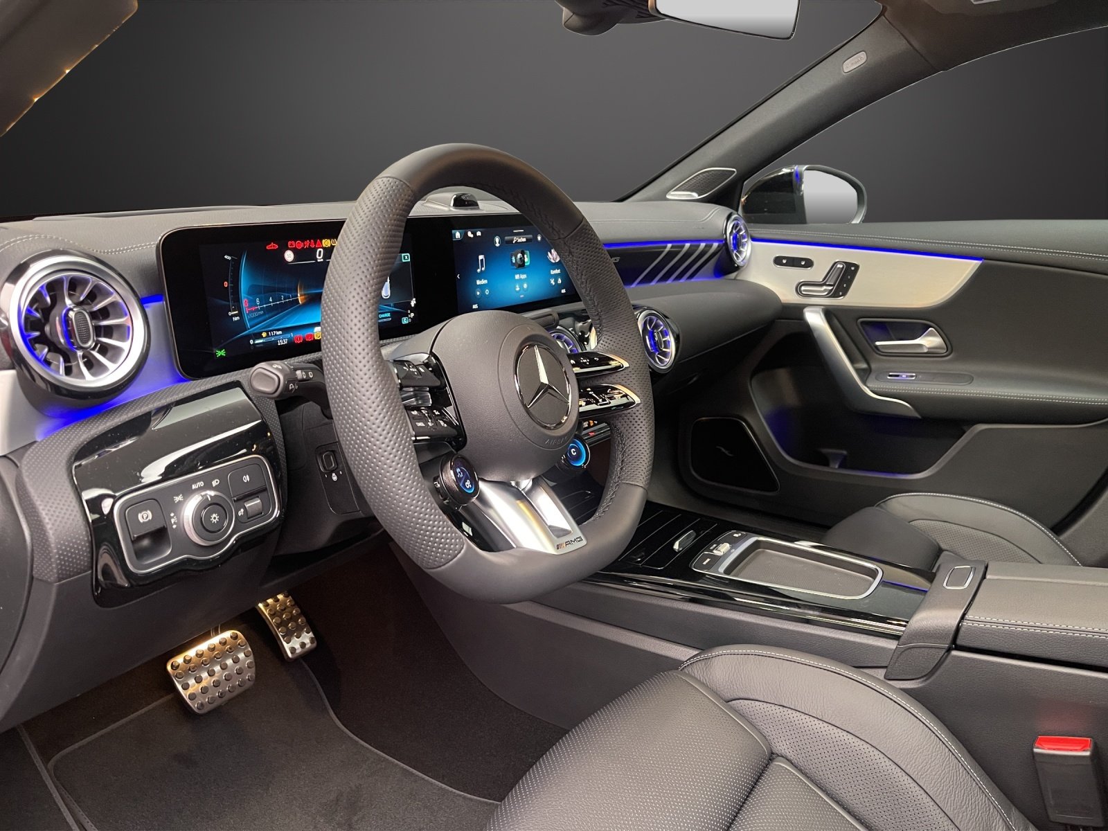 MERCEDES-BENZ AMG A 35 4MATIC Kompaktlimousine 8G-DCT, Petrol, New car, Automatic - 6