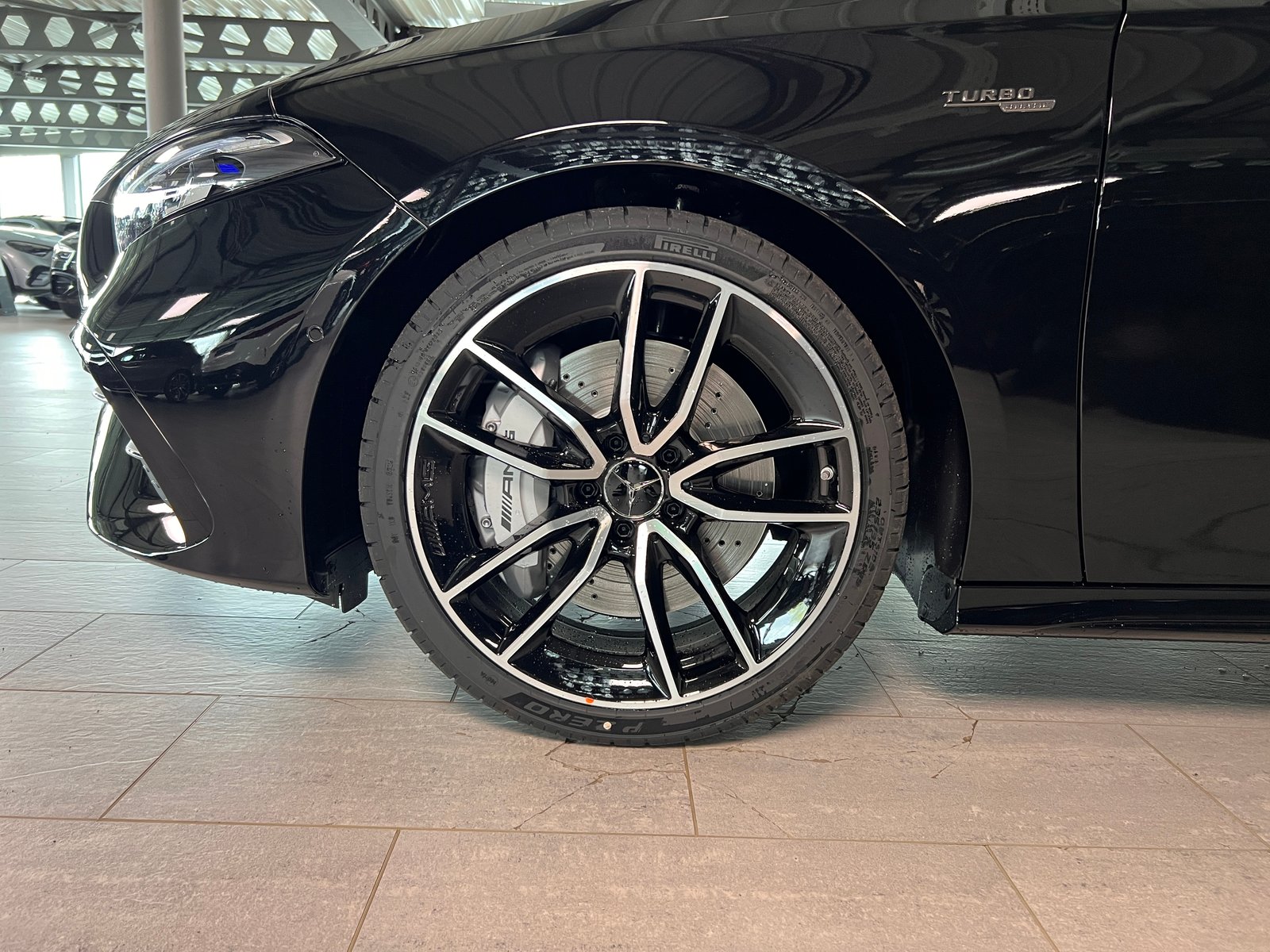 MERCEDES-BENZ A AMG 35 4Matic 8G-DCT, Essence, Voiture nouvelle, Automatique - 6