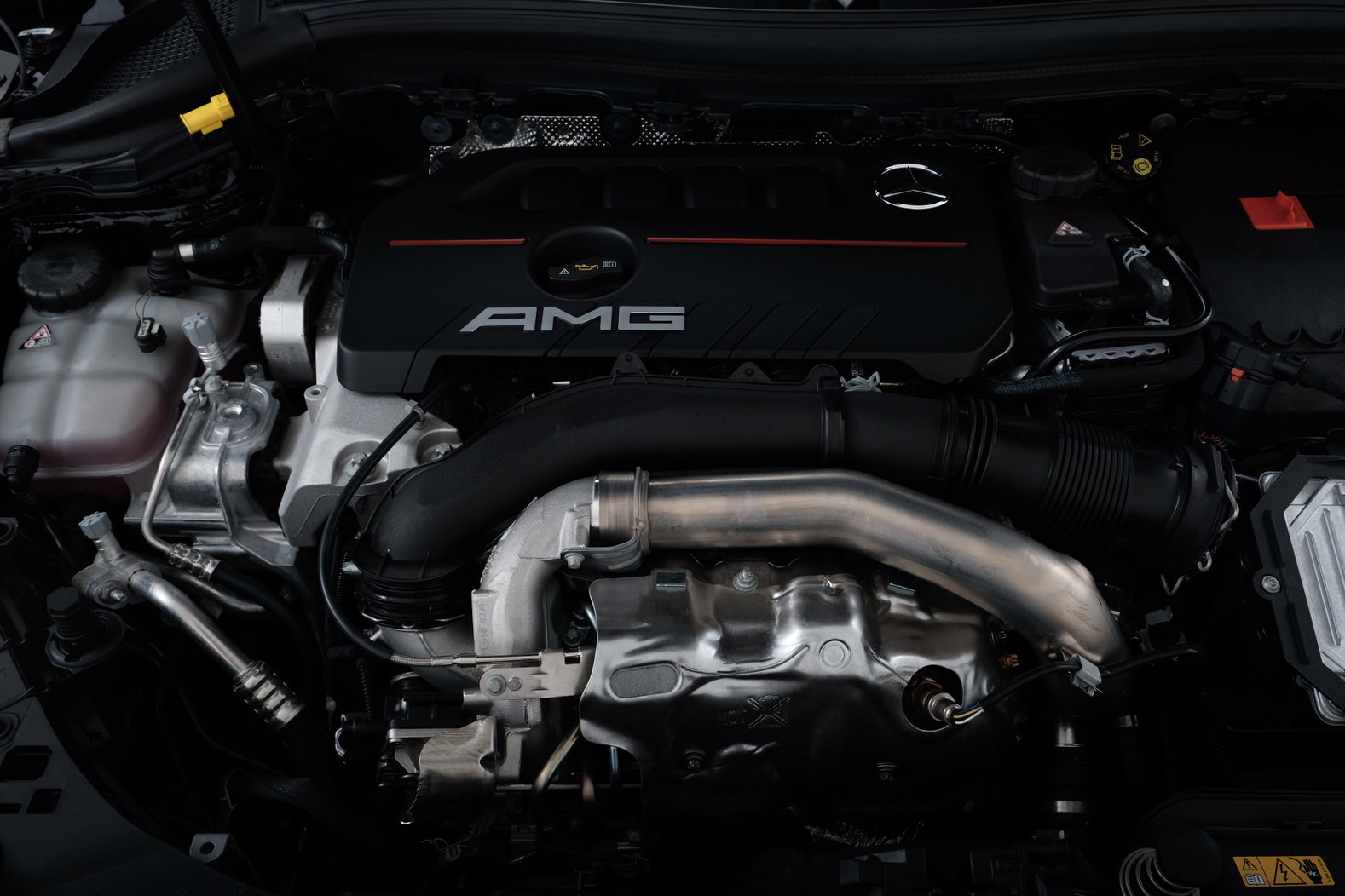 MERCEDES-BENZ GLA AMG 35 4Matic 8G-DCT, Essence, Voiture nouvelle, Automatique - 3