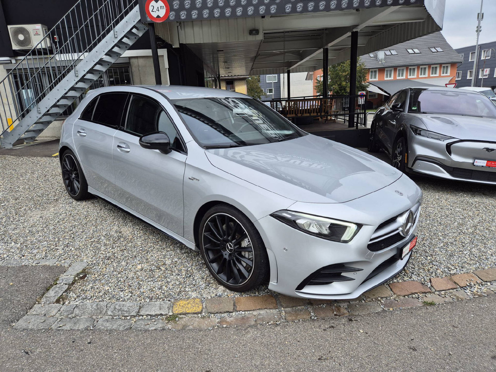 MERCEDES-BENZ A 35 AMG 4matic, Benzina, Occasioni / Usate, Automatico - 2