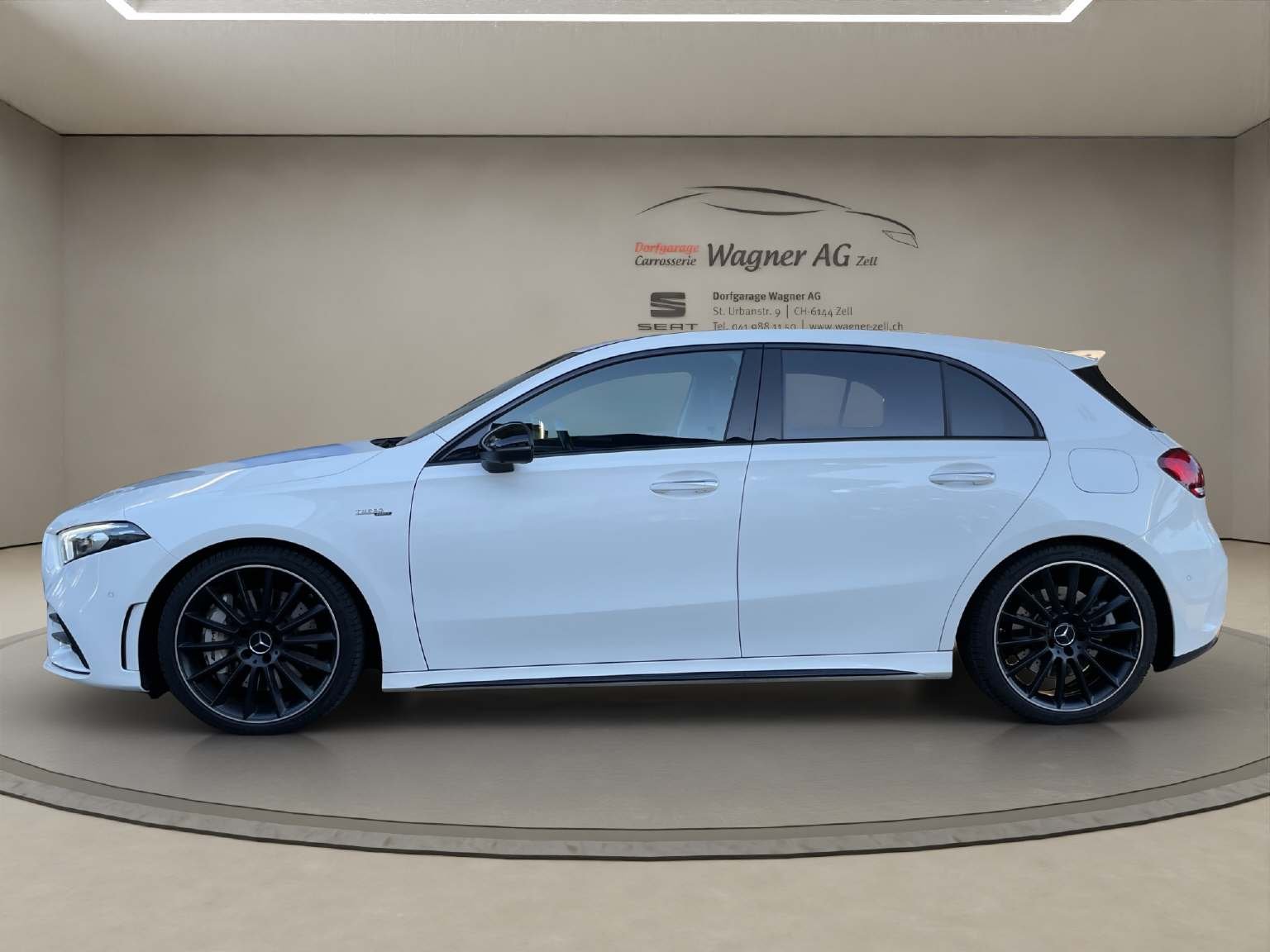 MERCEDES-BENZ A 35 AMG 4matic, Benzin, Occasion / Gebraucht, Automatik - 2