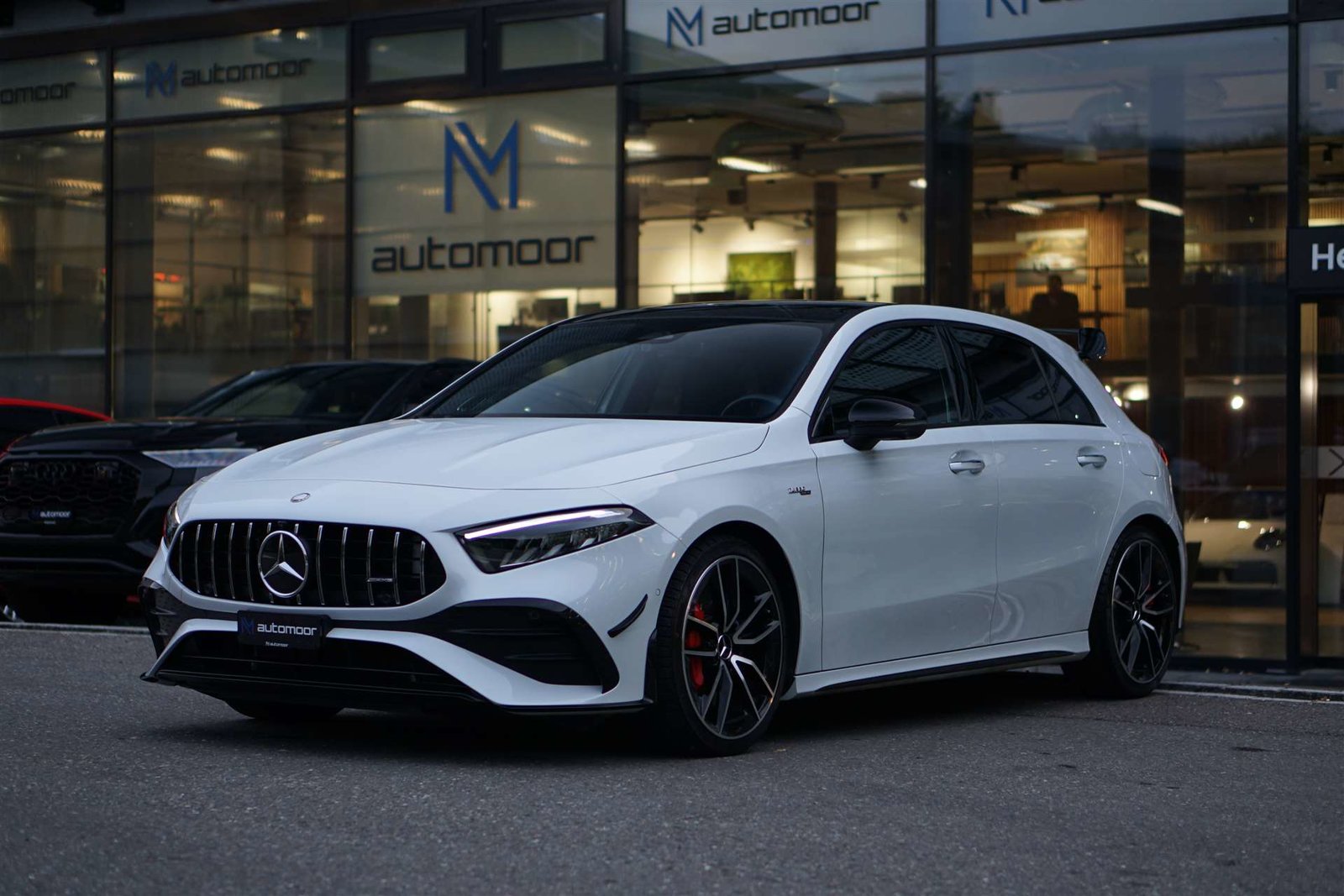 MERCEDES-BENZ A 35 AMG 4Matic 8G-DCT *CH-Fahrzeug* *Aerodynamikpaket* *Pan