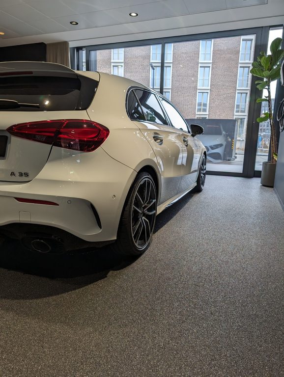 MERCEDES-BENZ A-Klasse V177 Limousine A 35 AMG 4matic, Mild-Hybrid Benzin/Elektro, Occasion / Gebraucht, Automat - 3