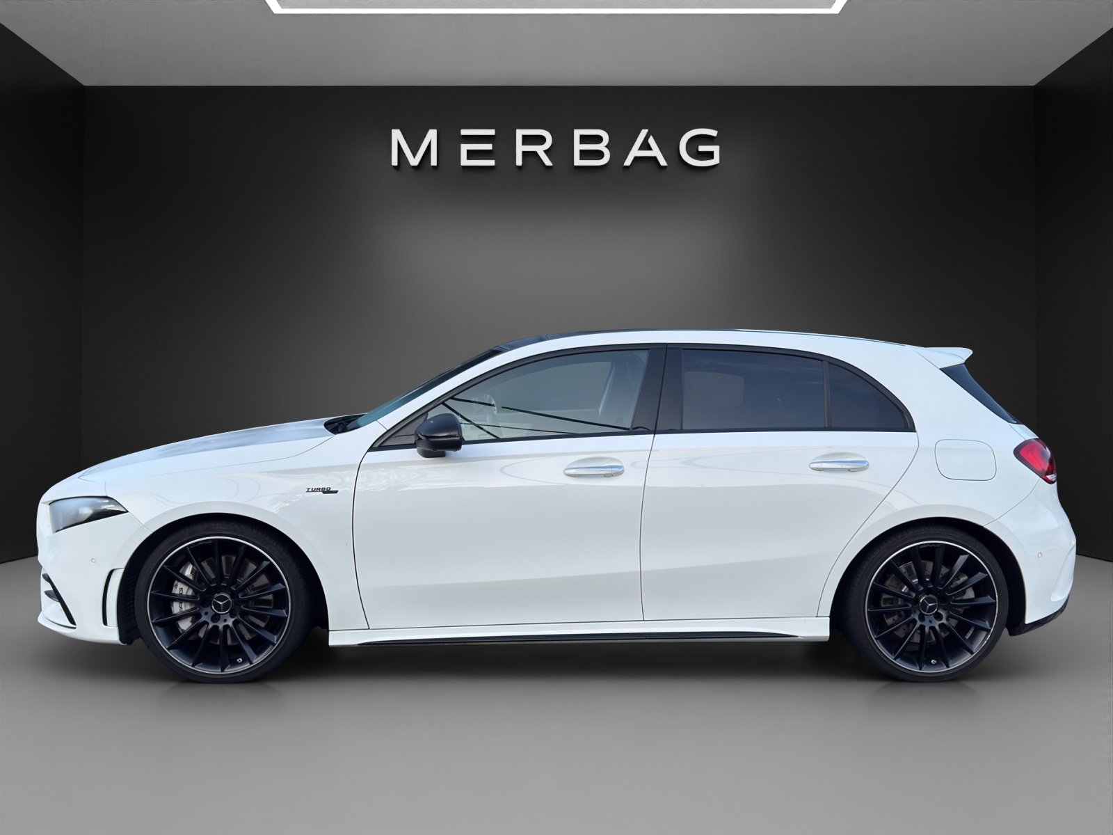 MERCEDES-BENZ A 35 AMG 4Matic, Benzin, Occasion / Gebraucht, Automatik - 2