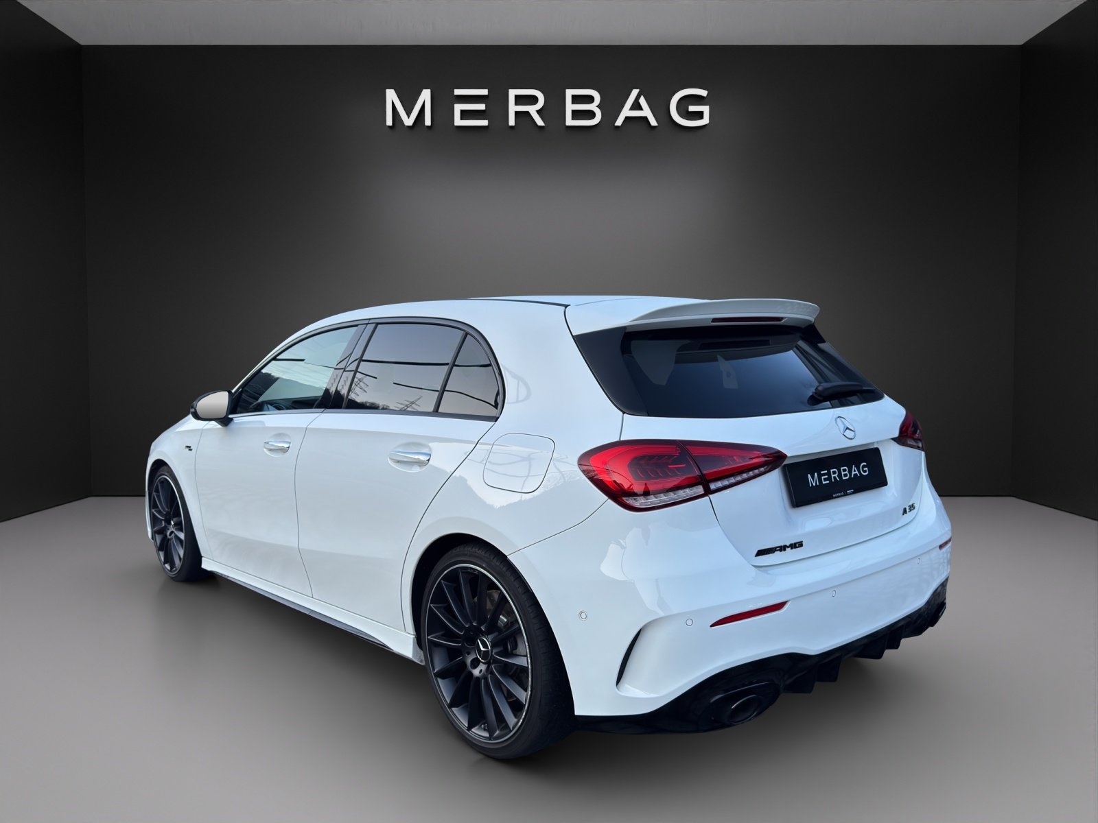 MERCEDES-BENZ A 35 AMG 4Matic, Benzin, Occasion / Gebraucht, Automatik - 3