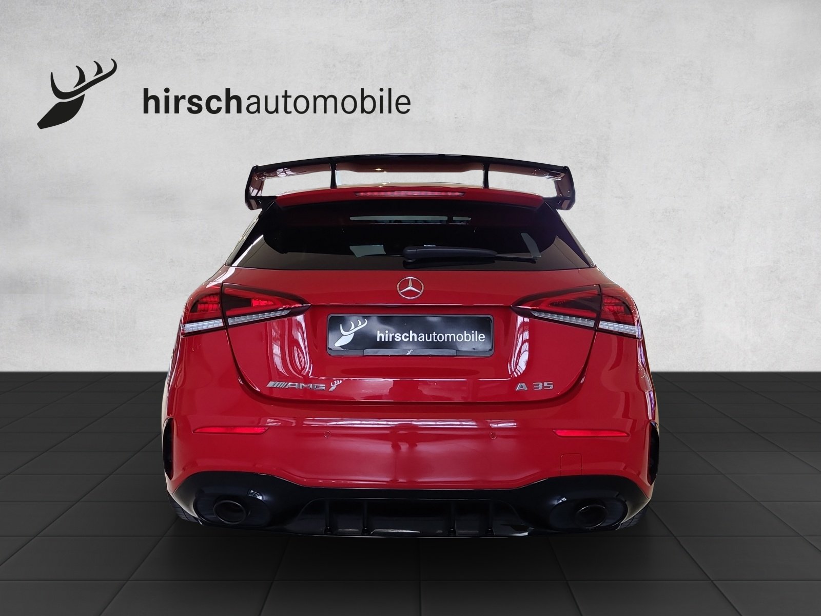 MERCEDES-BENZ A 35 AMG 4Matic, Petrol, Second hand / Used, Automatic - 3