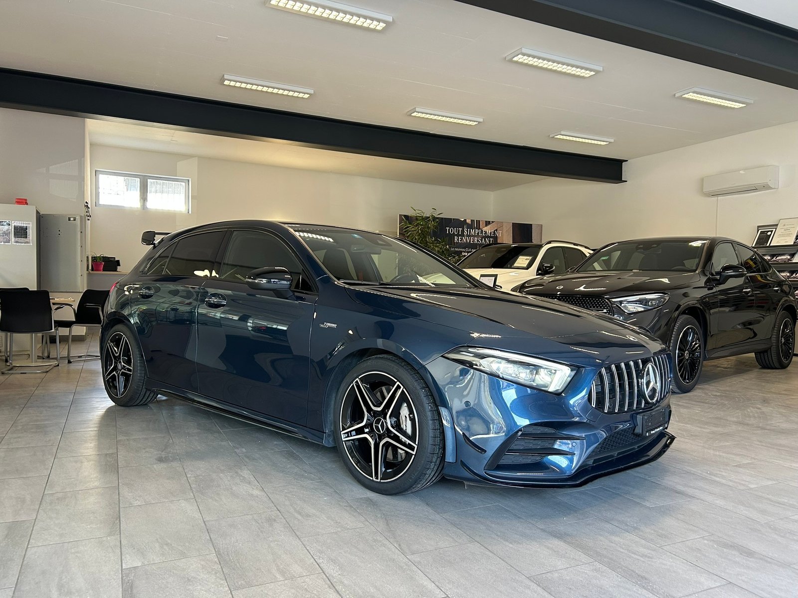 MERCEDES-BENZ A 35 AMG 4Matic Speedshift, Benzin, Occasion / Gebraucht, Automatik - 3