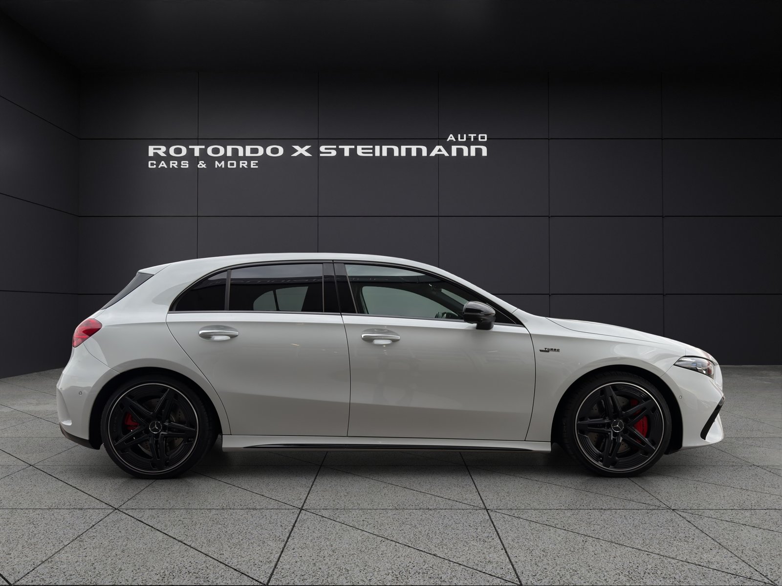 MERCEDES-BENZ A AMG 35 4Matic 8G-DCT, Essence, Occasion / Utilisé, Automatique - 4