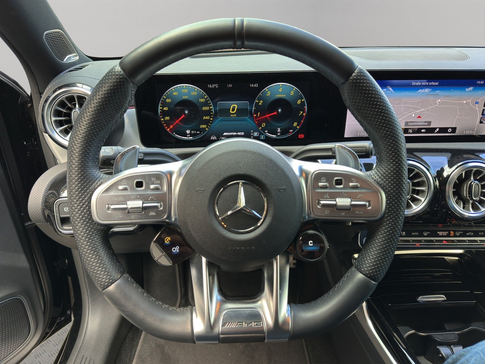 MERCEDES-BENZ A 35 AMG 4matic, Benzin, Occasion / Gebraucht, Automatik - 7