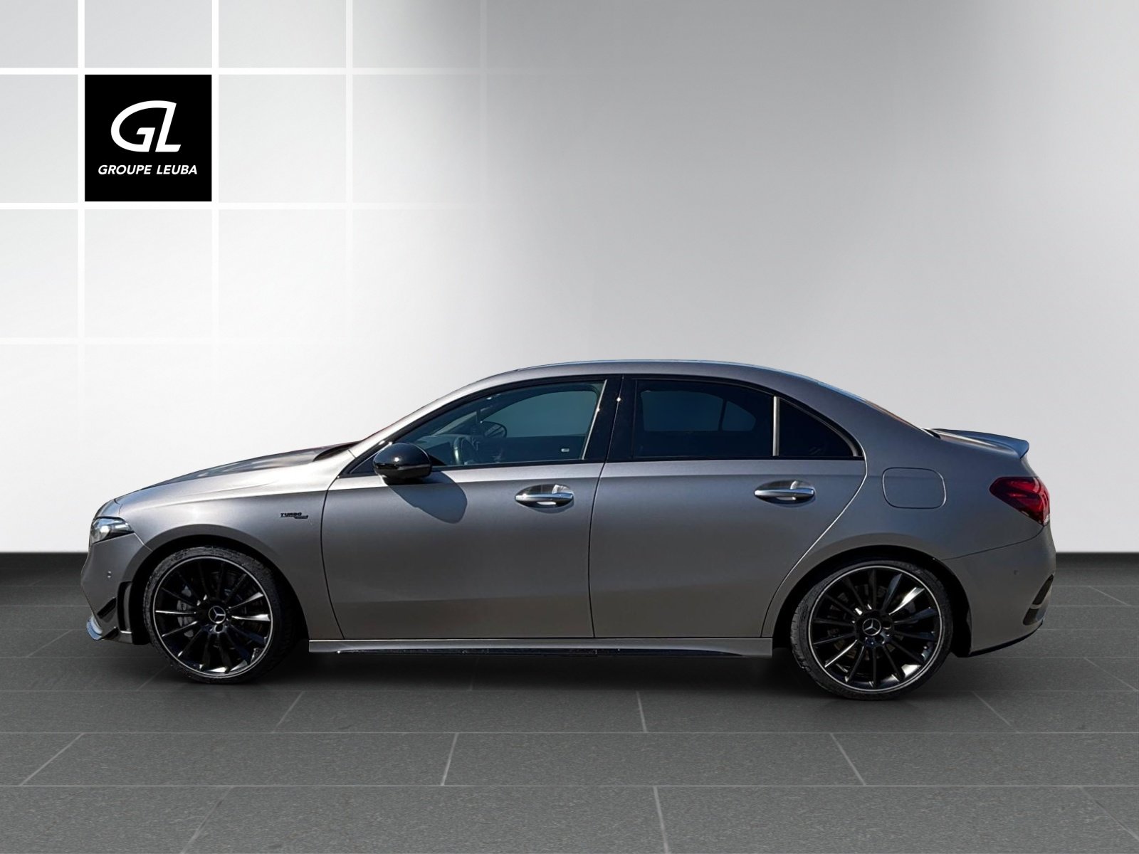 MERCEDES-BENZ A 35 AMG 4Matic, Benzin, Occasion / Gebraucht, Automatik - 3
