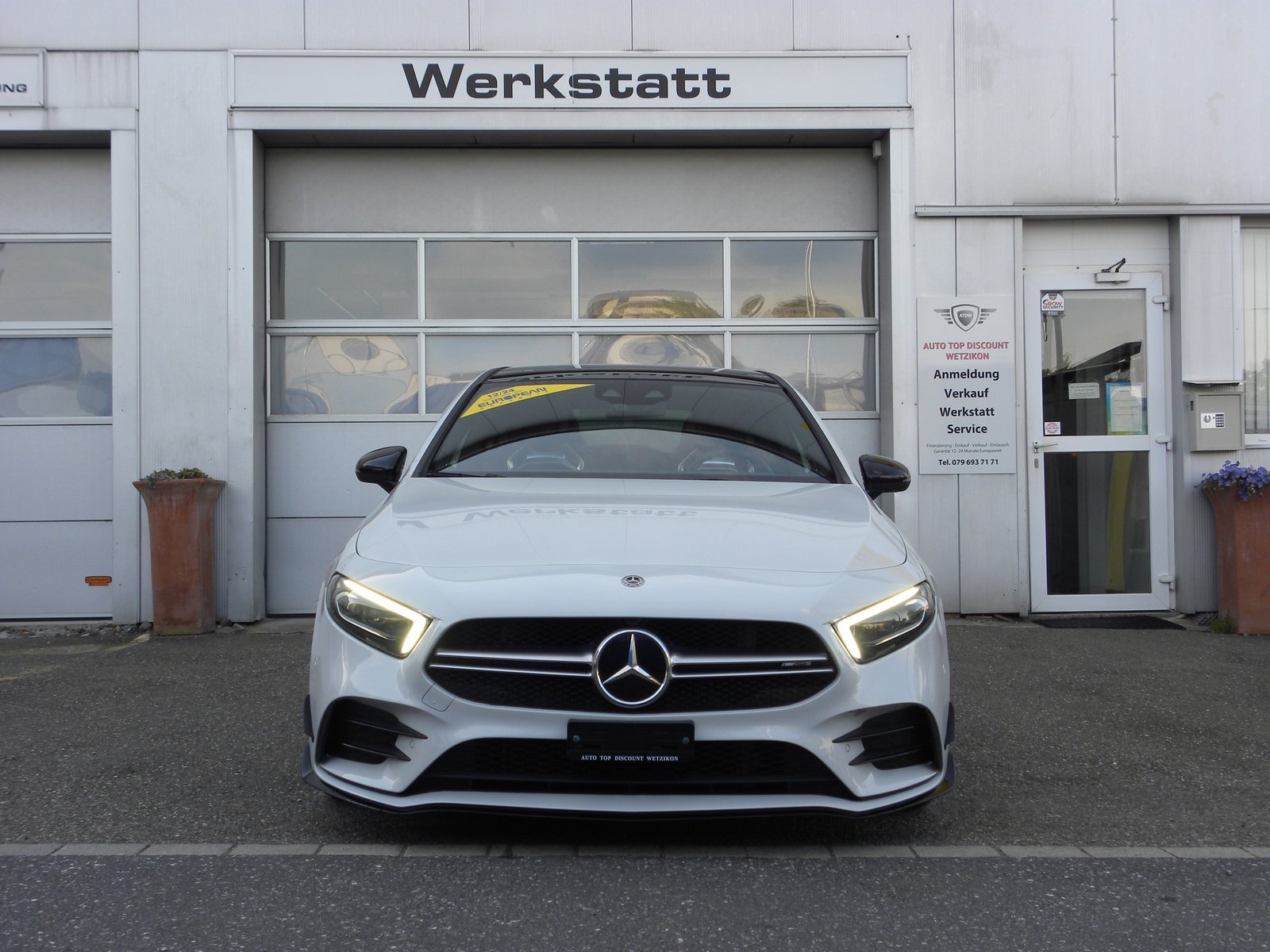 MERCEDES-BENZ A 35 AMG 4Matic Speedshift Performance Paket
