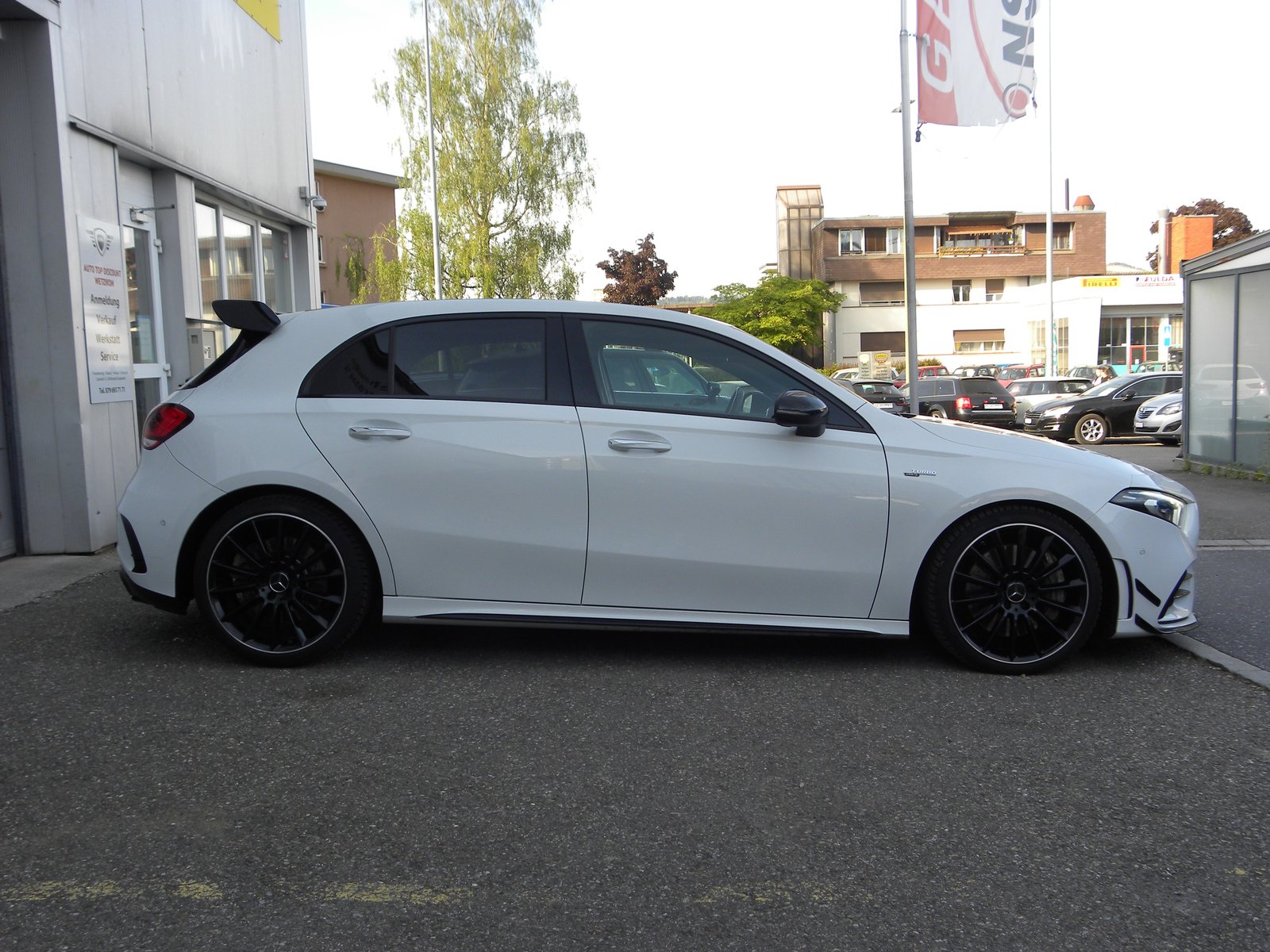 MERCEDES-BENZ A 35 AMG 4Matic Speedshift Performance Paket, Petrol, Second hand / Used, Automatic - 3