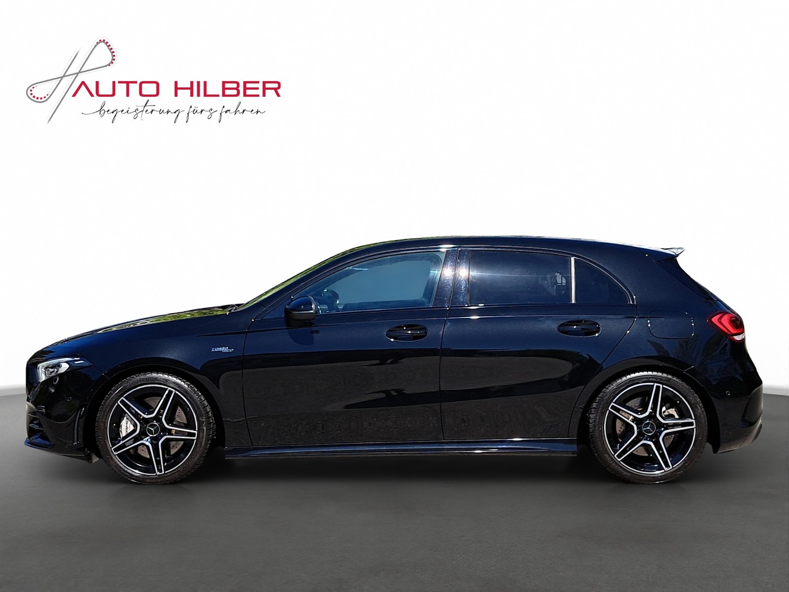 MERCEDES-BENZ A 35 AMG 4Matic Speedshift Night Paket, Benzin, Occasion / Gebraucht, Automatik - 3