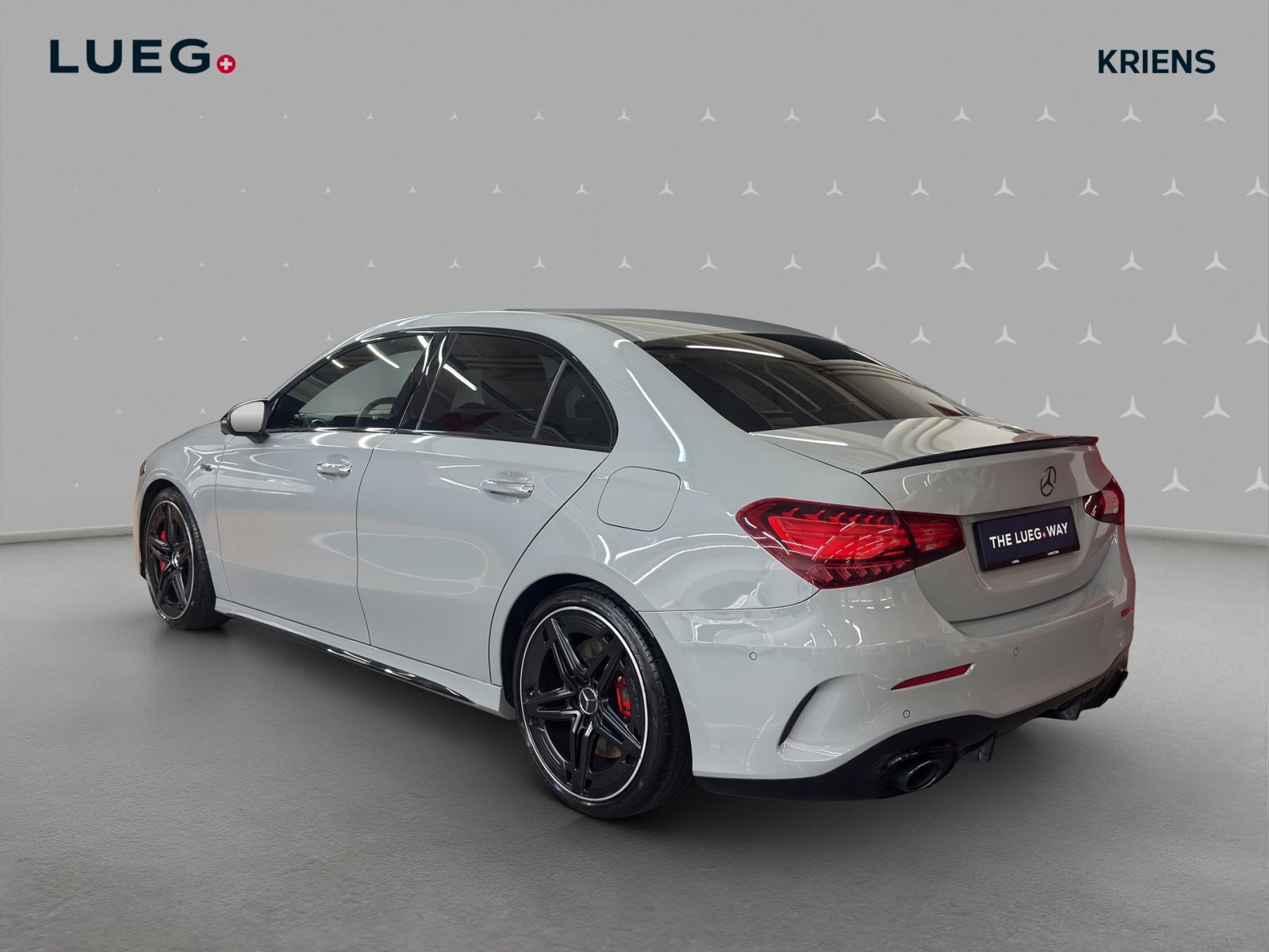 MERCEDES-BENZ A 35 4M - AMG / 360 Grad Kamera / Standheizung, Mild-Hybrid Petrol/Electric, Second hand / Used, Automatic - 3