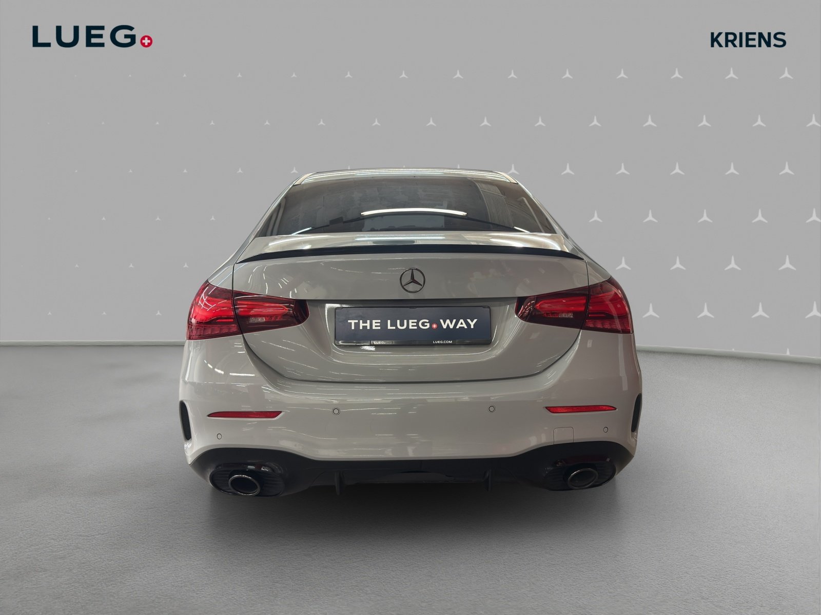 MERCEDES-BENZ A 35 4M - AMG / 360 Grad Kamera / Standheizung, Mild-Hybrid Petrol/Electric, Second hand / Used, Automatic - 4
