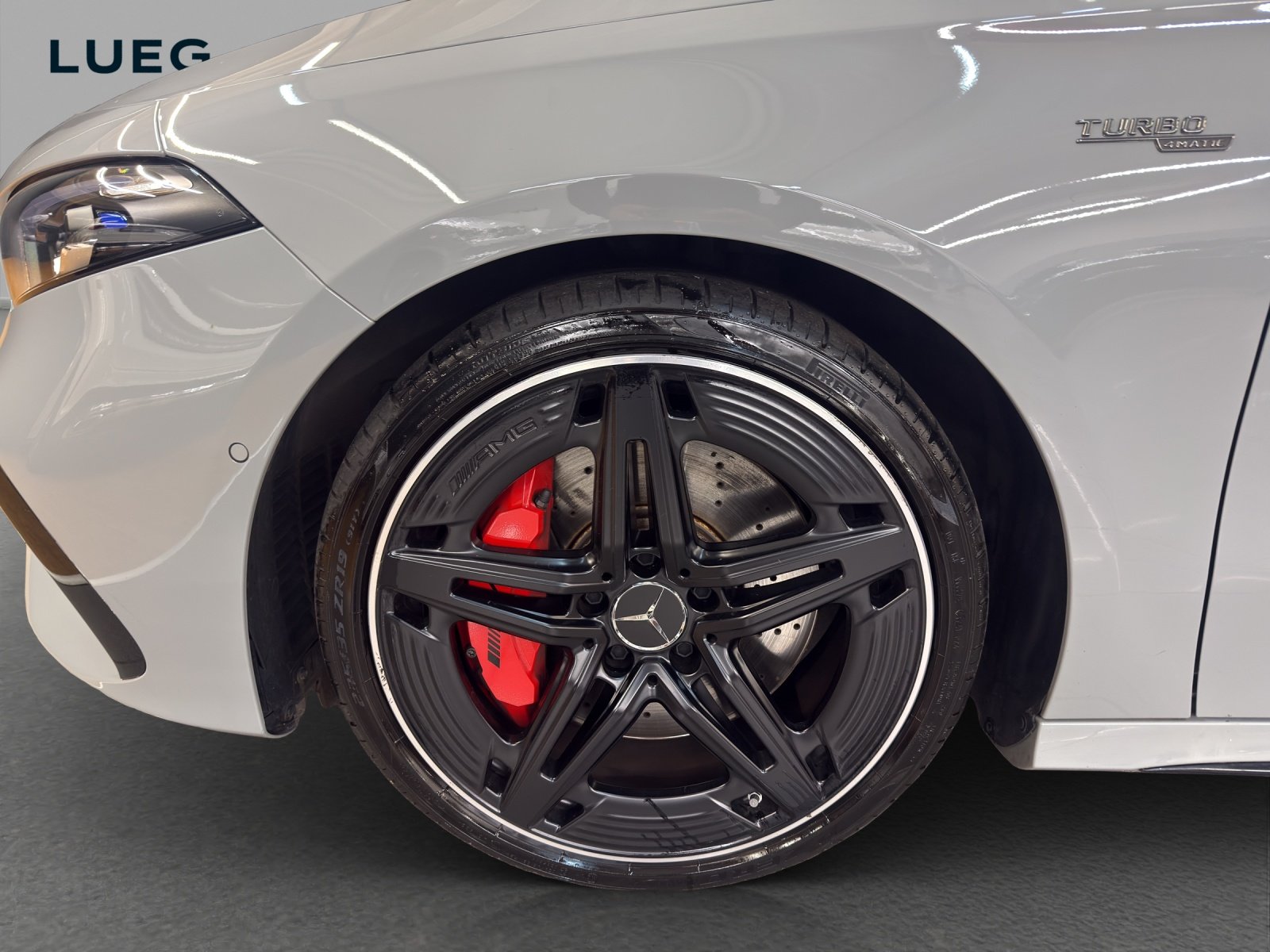 MERCEDES-BENZ A 35 4M - AMG / 360 Grad Kamera / Standheizung, Mild-Hybrid Petrol/Electric, Second hand / Used, Automatic - 7