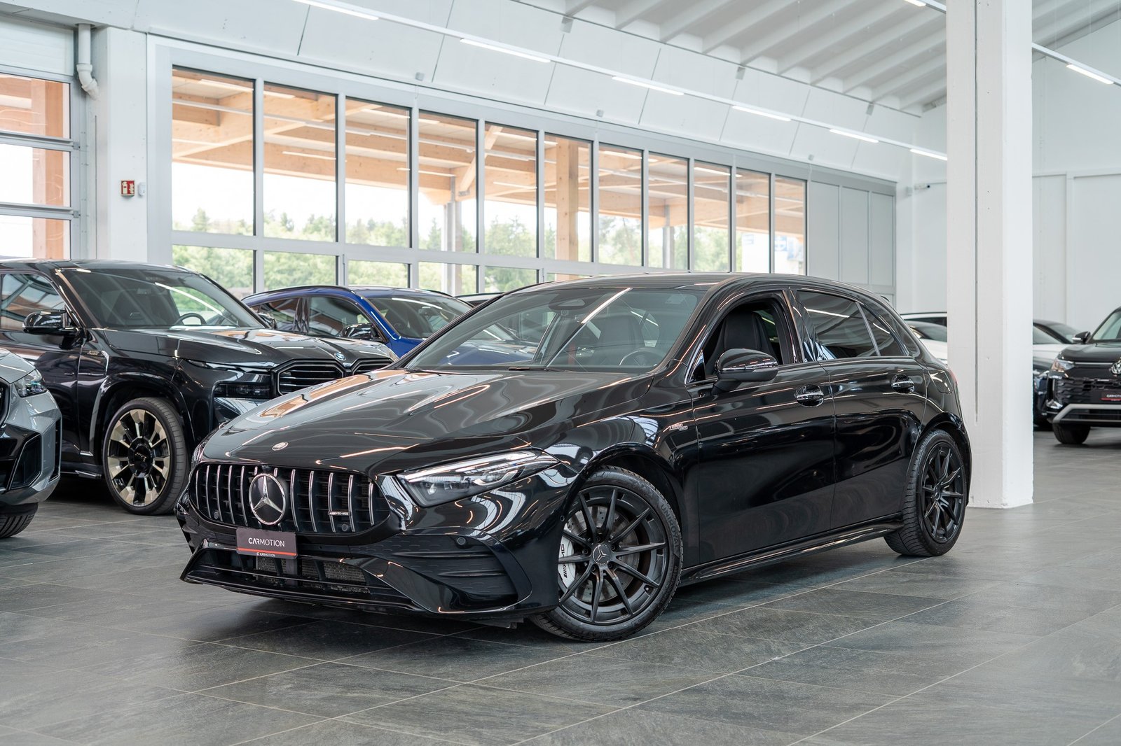 MERCEDES-BENZ A 35 AMG 4matic / Facelift / el.Sportsitze / R