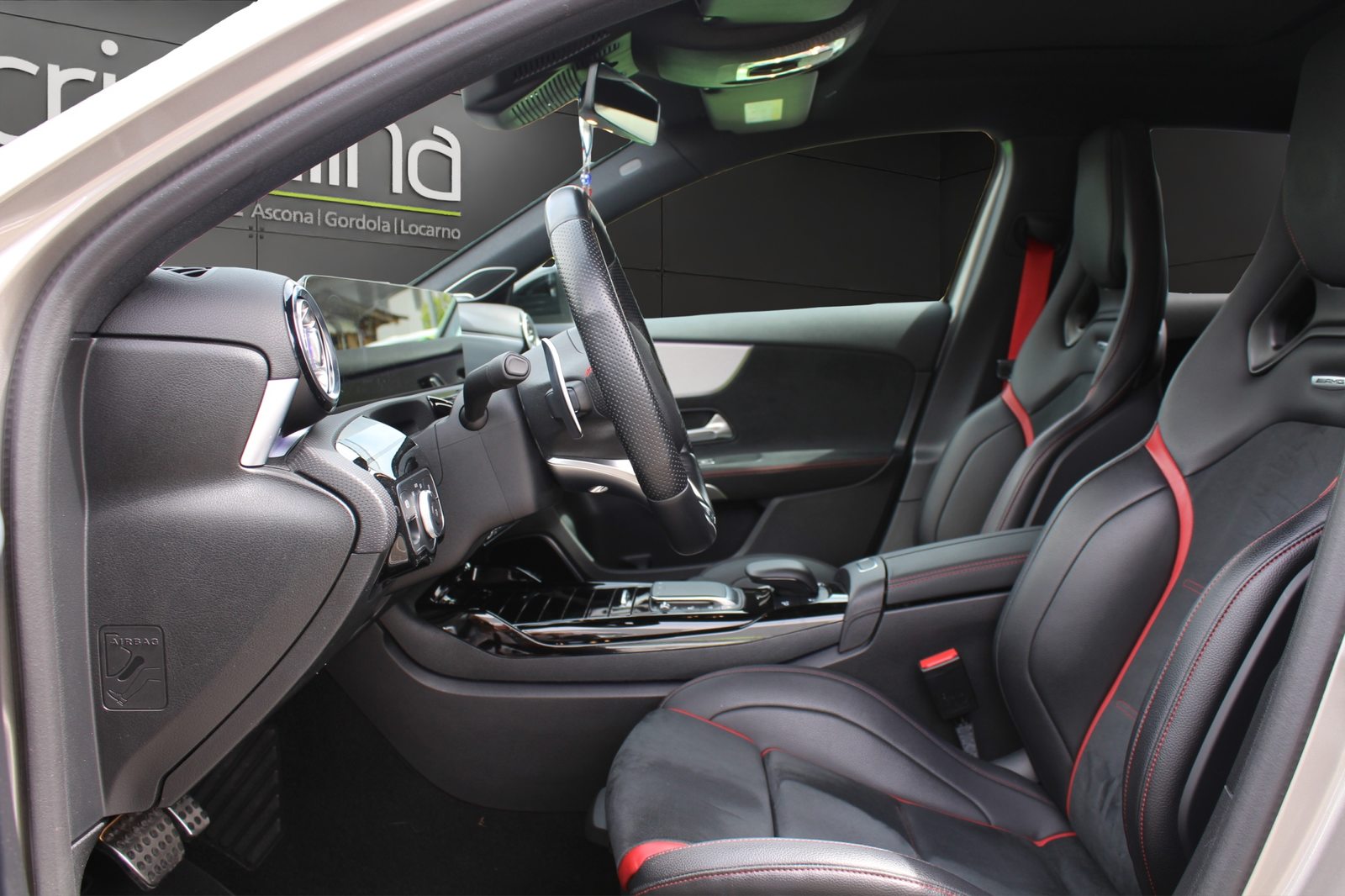 MERCEDES-BENZ A 35 AMG 4matic, Essence, Occasion / Utilisé, Automatique - 7