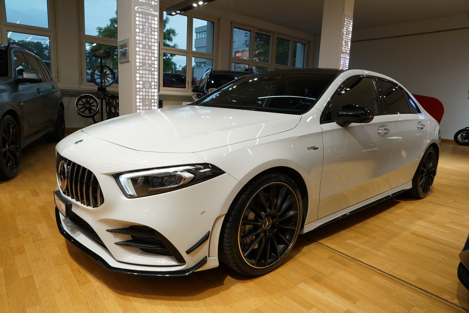 MERCEDES-BENZ A 35 AMG 4Matic Speedshift