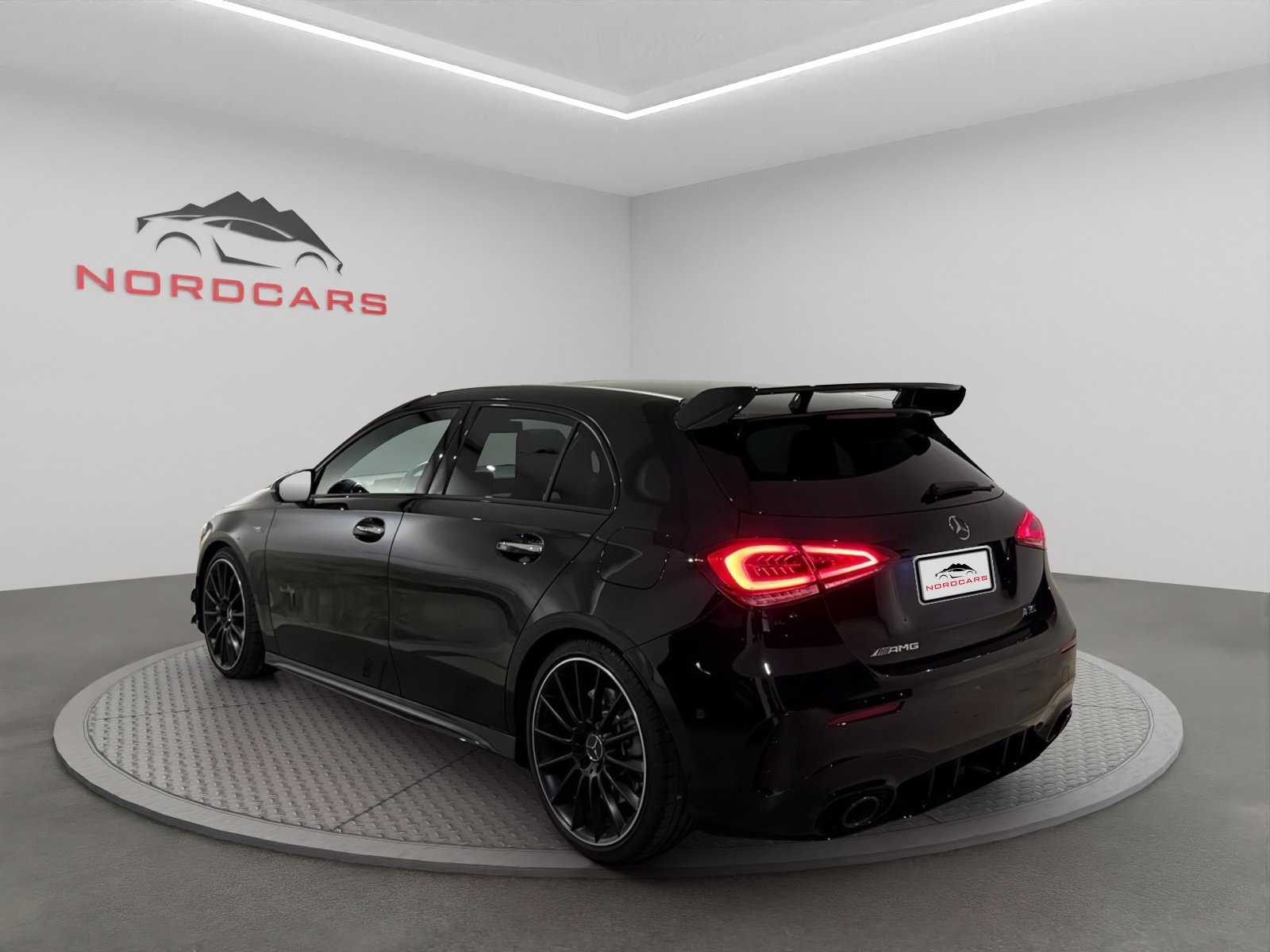 MERCEDES-BENZ A 35 AMG 4Matic Speedshift, Essence, Occasion / Utilisé, Automatique - 3