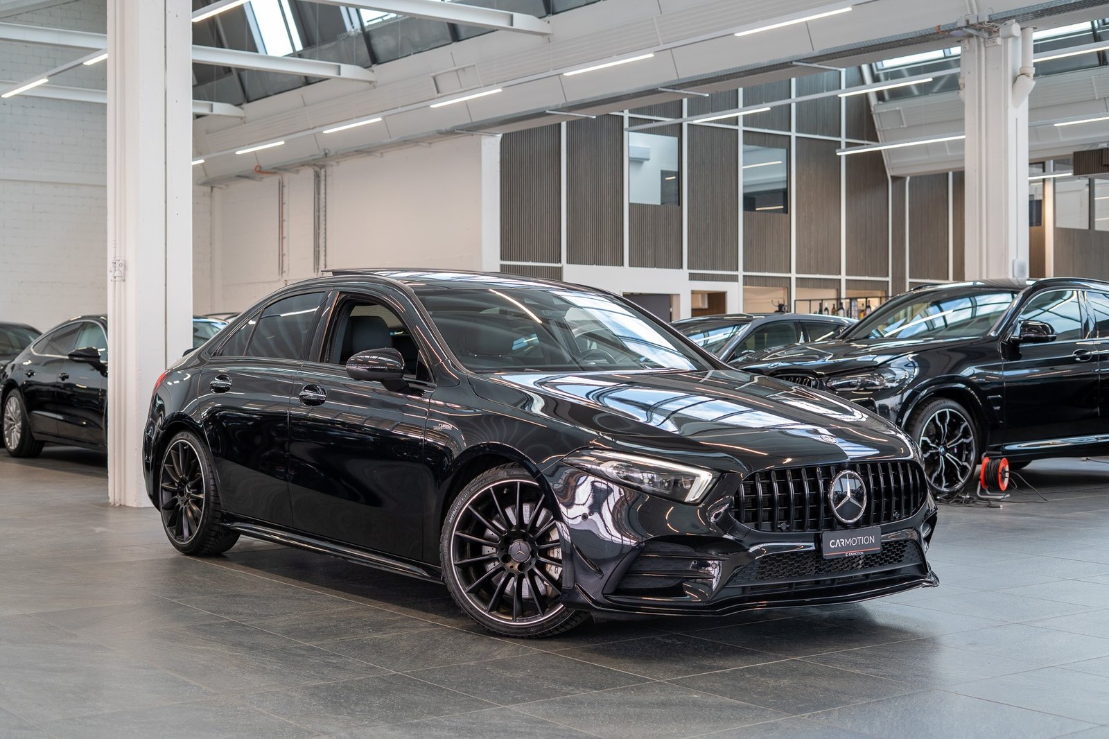 MERCEDES-BENZ A 35 AMG 4matic Limousine / CH-Fahrzeug / Pano, Benzina, Occasioni / Usate, Automatico - 3