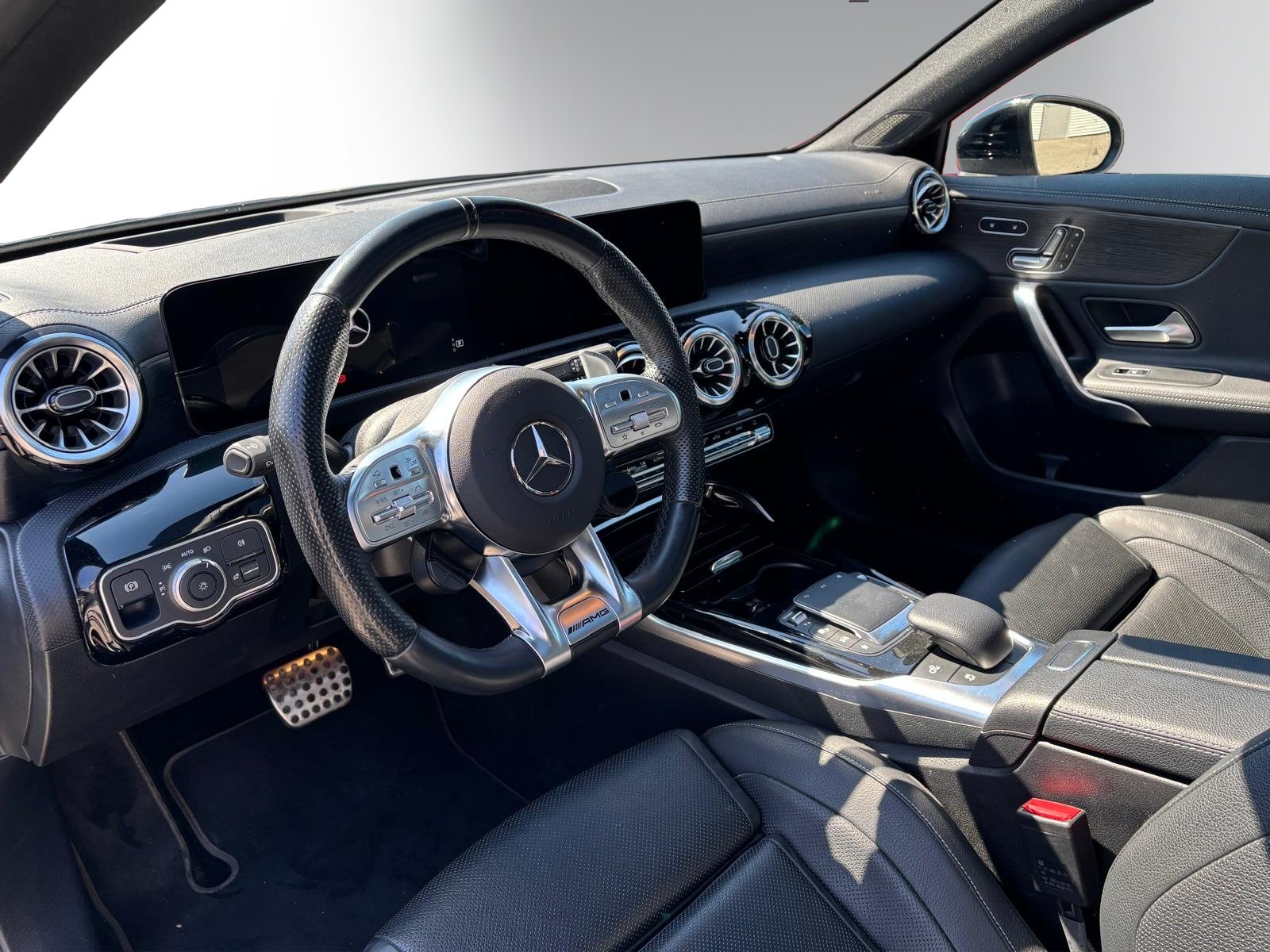 MERCEDES-BENZ A 35 AMG 4Matic, Essence, Occasion / Utilisé, Automatique - 7