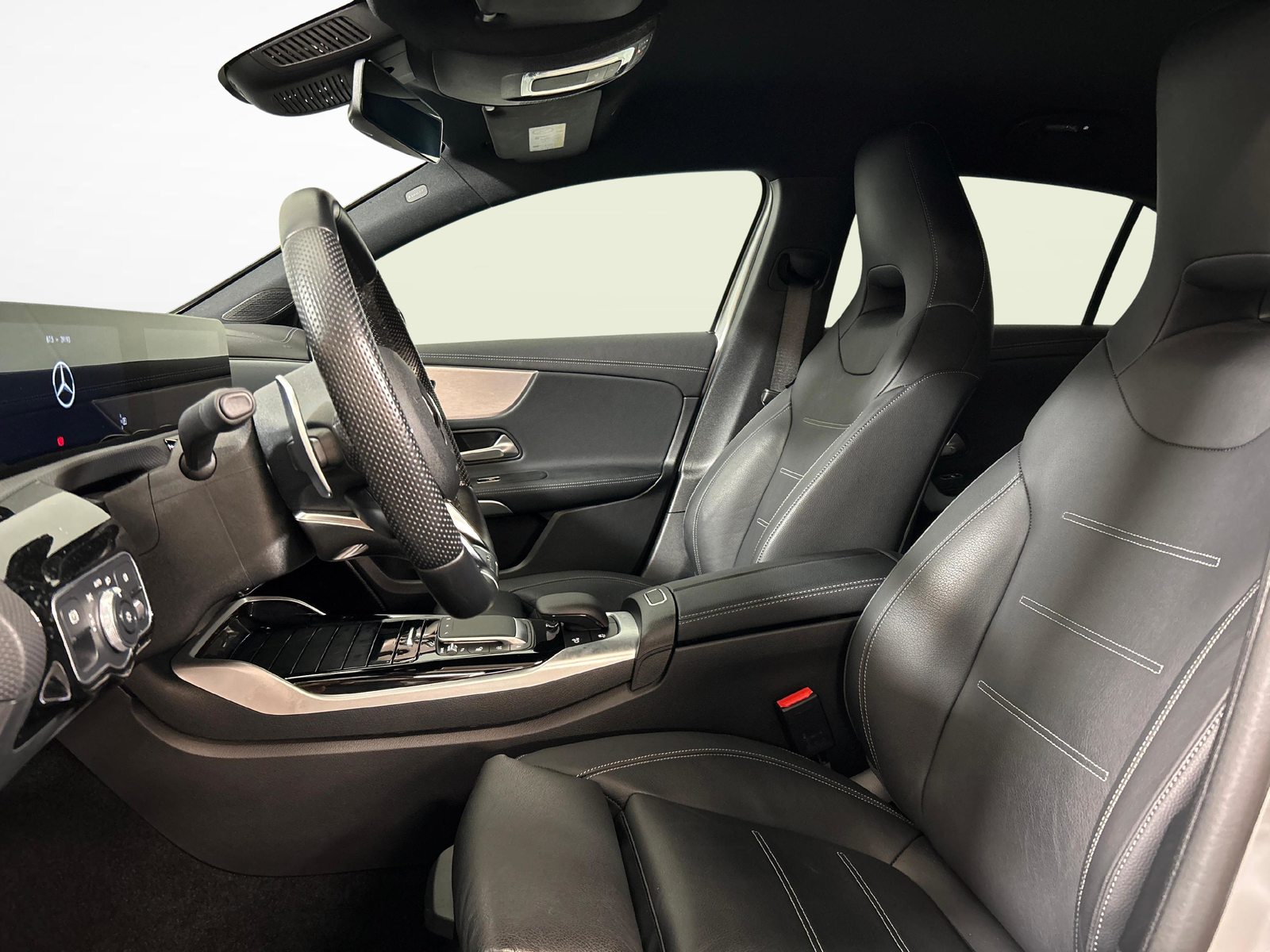 MERCEDES-BENZ A 35 AMG 4matic, Essence, Occasion / Utilisé, Automatique - 3